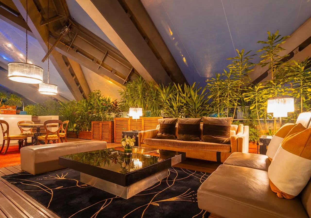 Night in Hotel Éclat Beijing