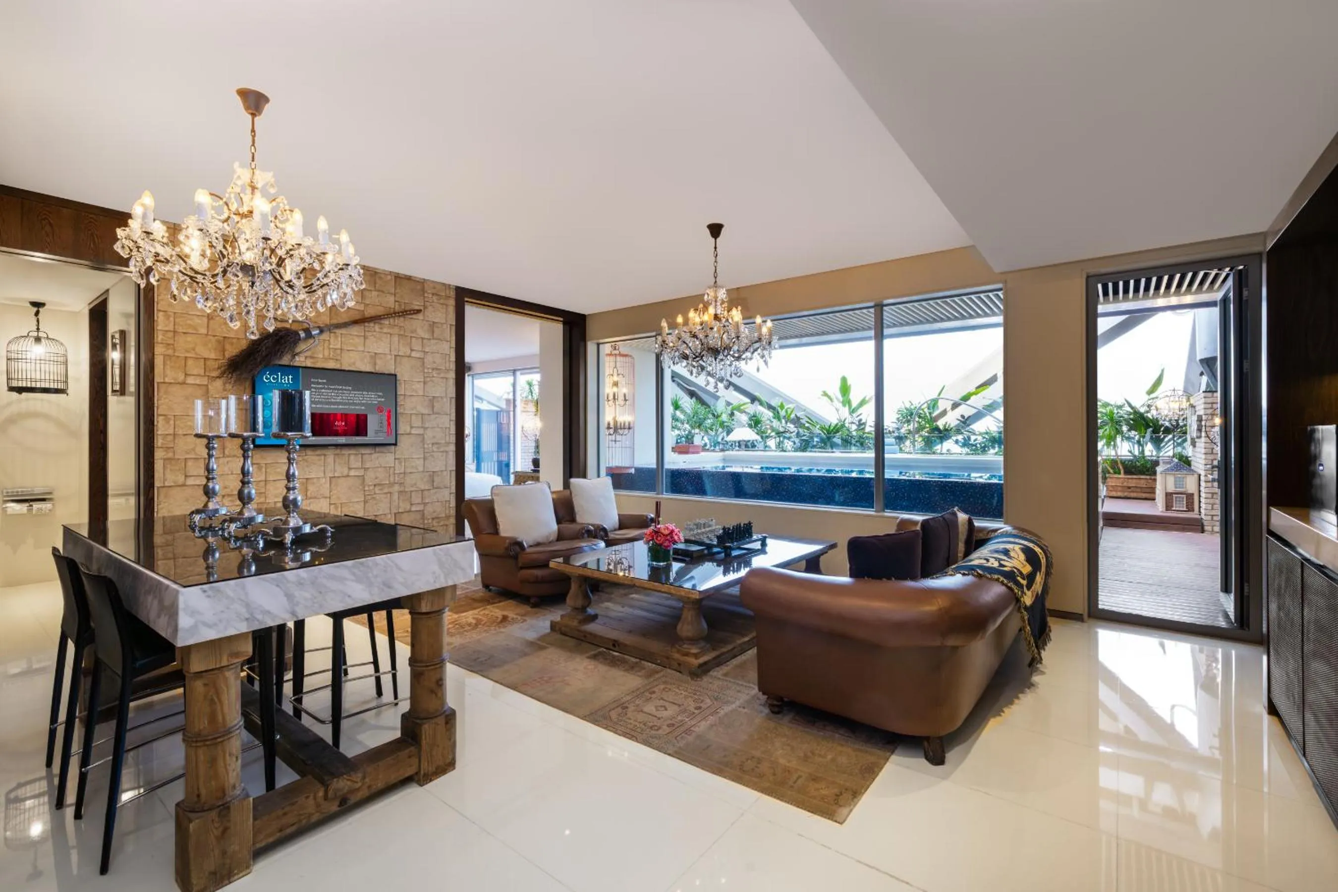 Living room in Hotel Éclat Beijing