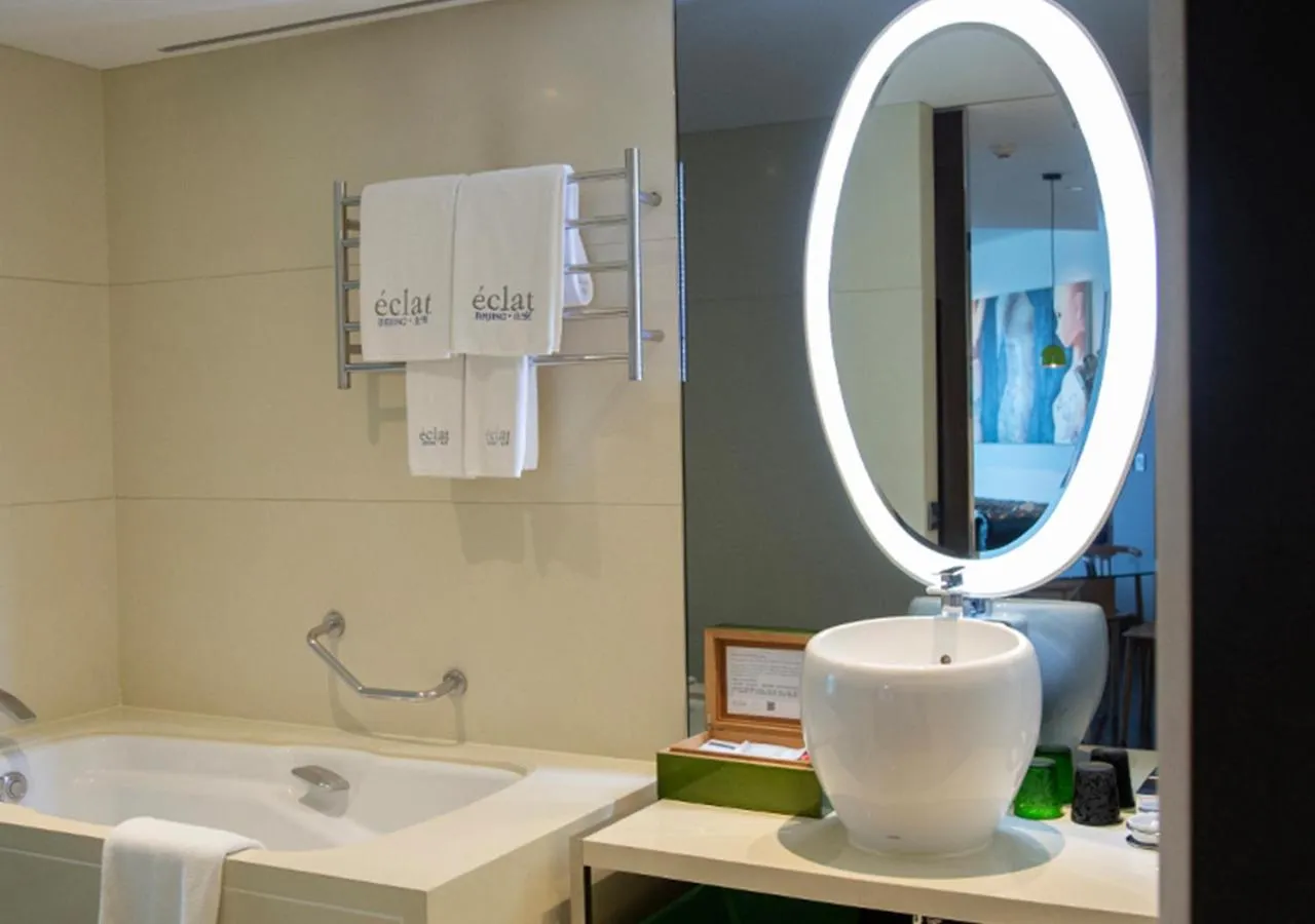 Bathroom in Hotel Éclat Beijing