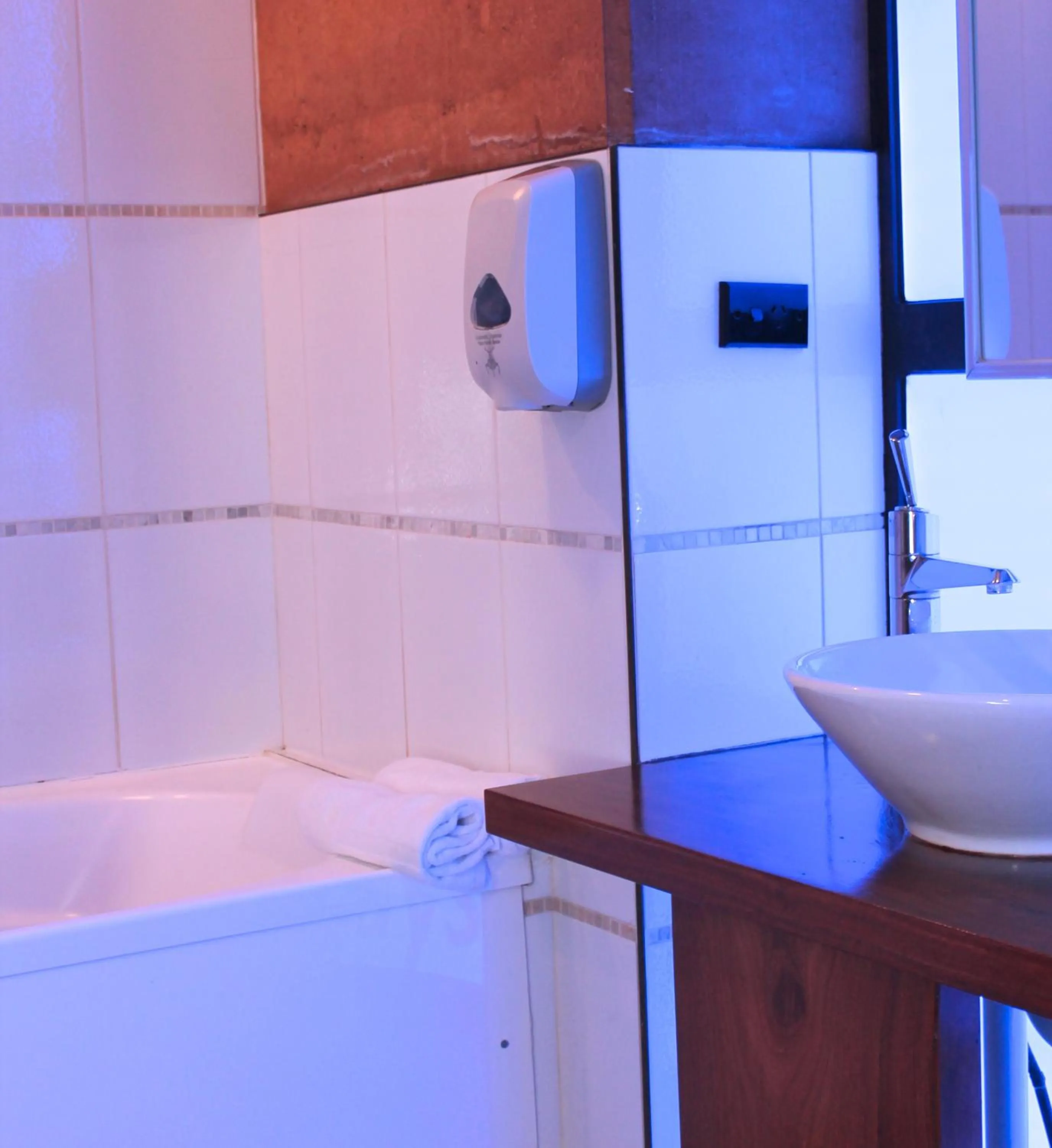 Shower in The Pemberton Hotel