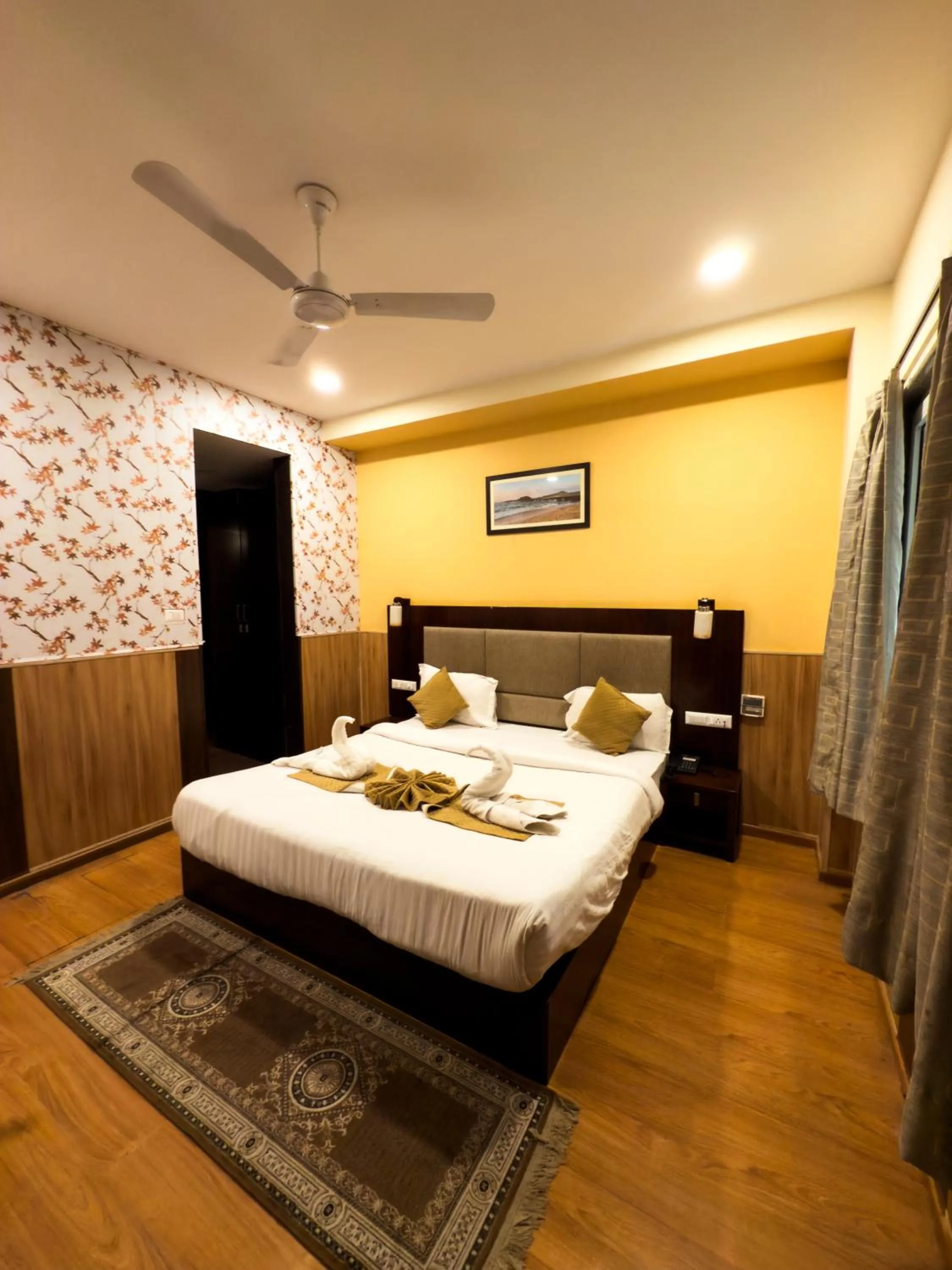 Bed in Hotel Royal Palm - A Budget Hotel in Udaipur