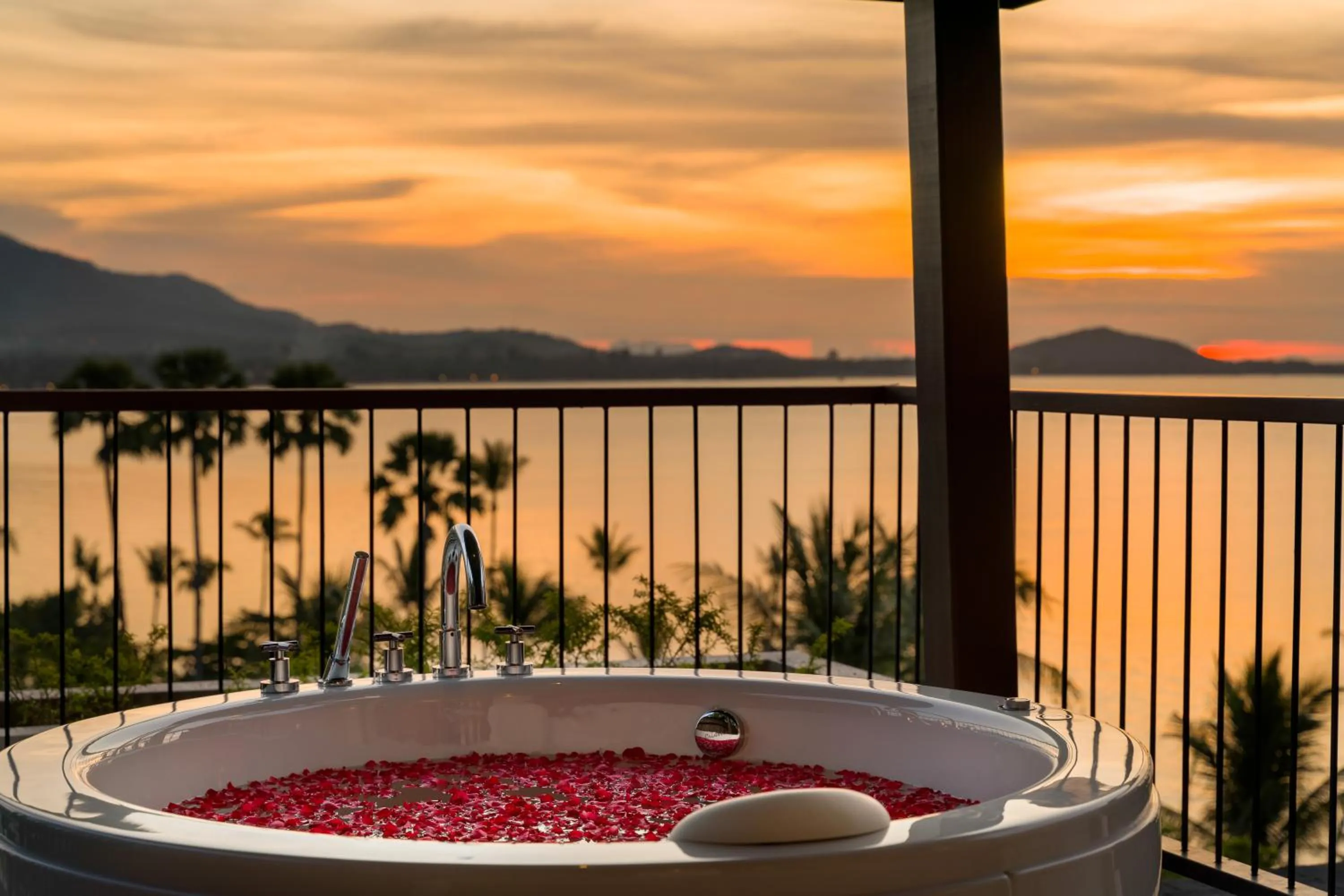 Balcony/Terrace in Fair House Villas & Spa, Koh Samui
