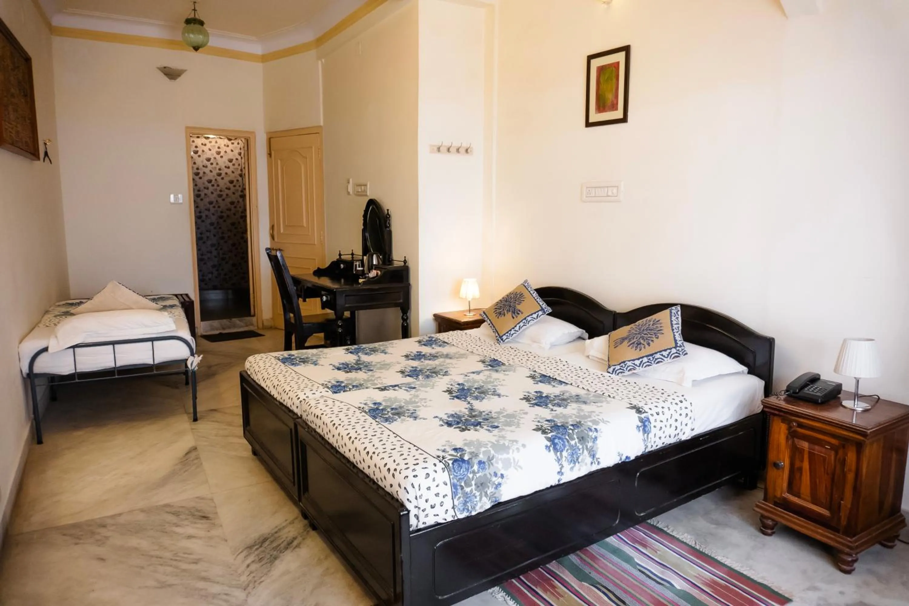 Photo of the whole room, Bed in Hotel Pratap Bhawan