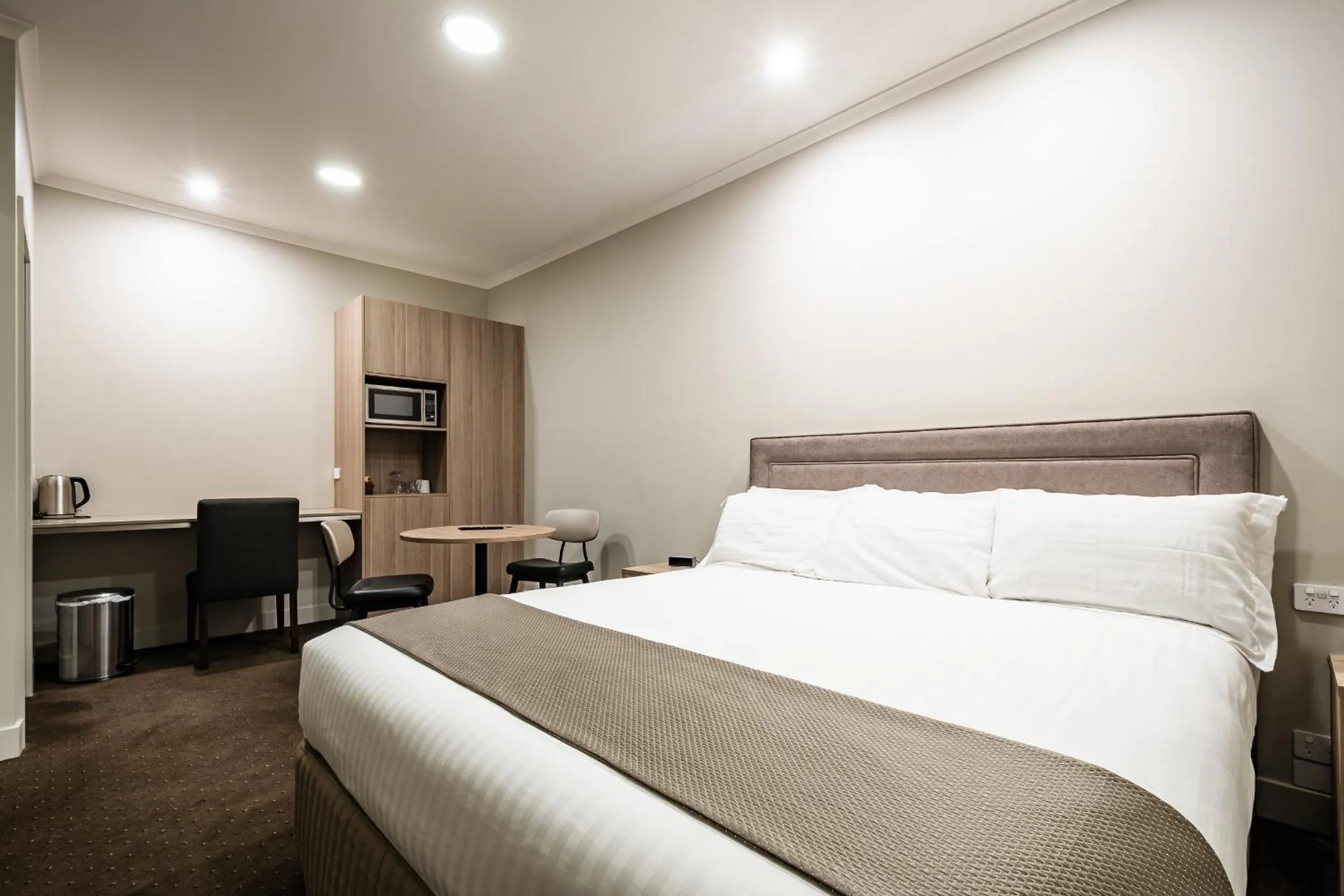 Photo of the whole room, Bed in The Lighthouse Hotel