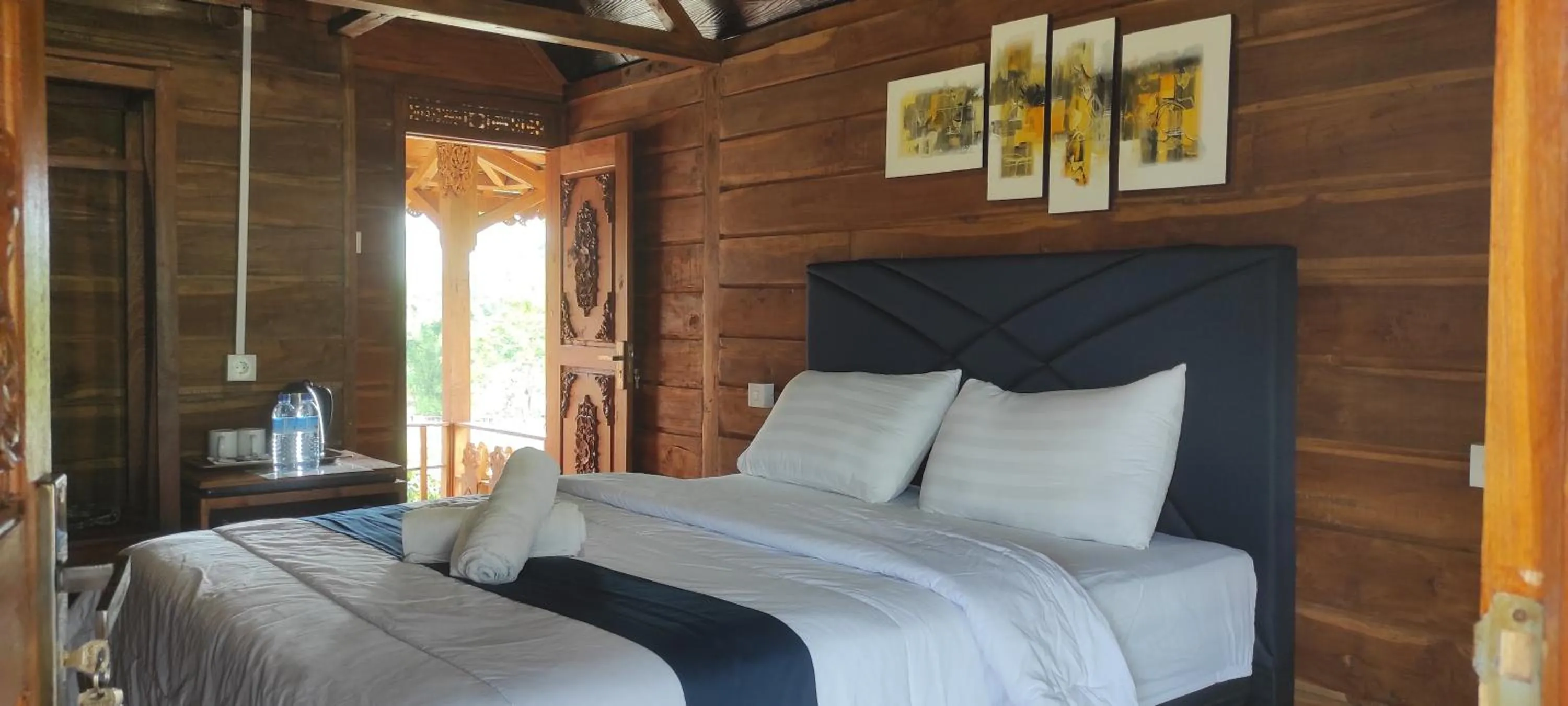 Bed in Rinjani Hill Hotel