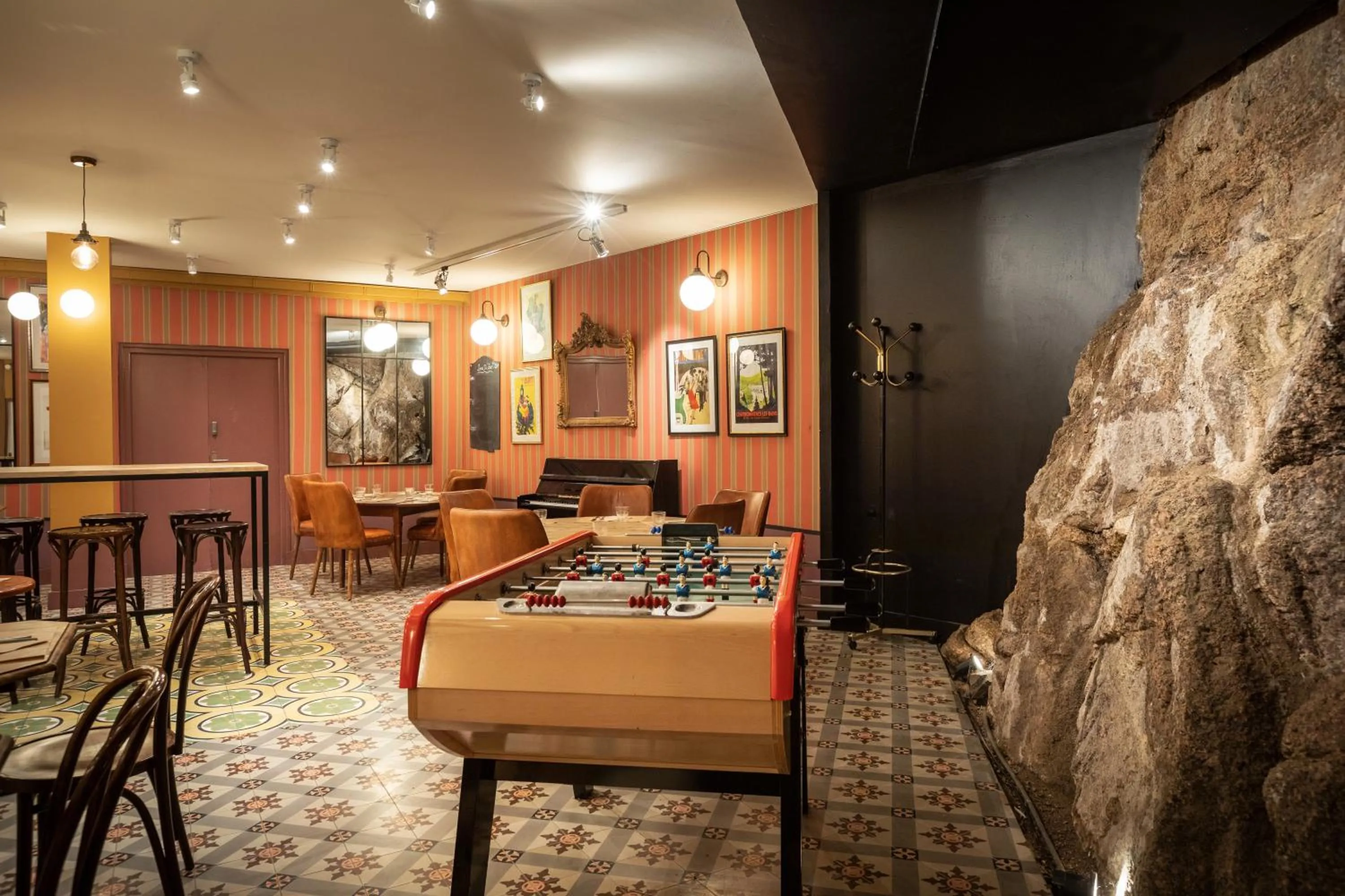 Restaurant/places to eat in Hotel Beaulieu Lyon Charbonnières