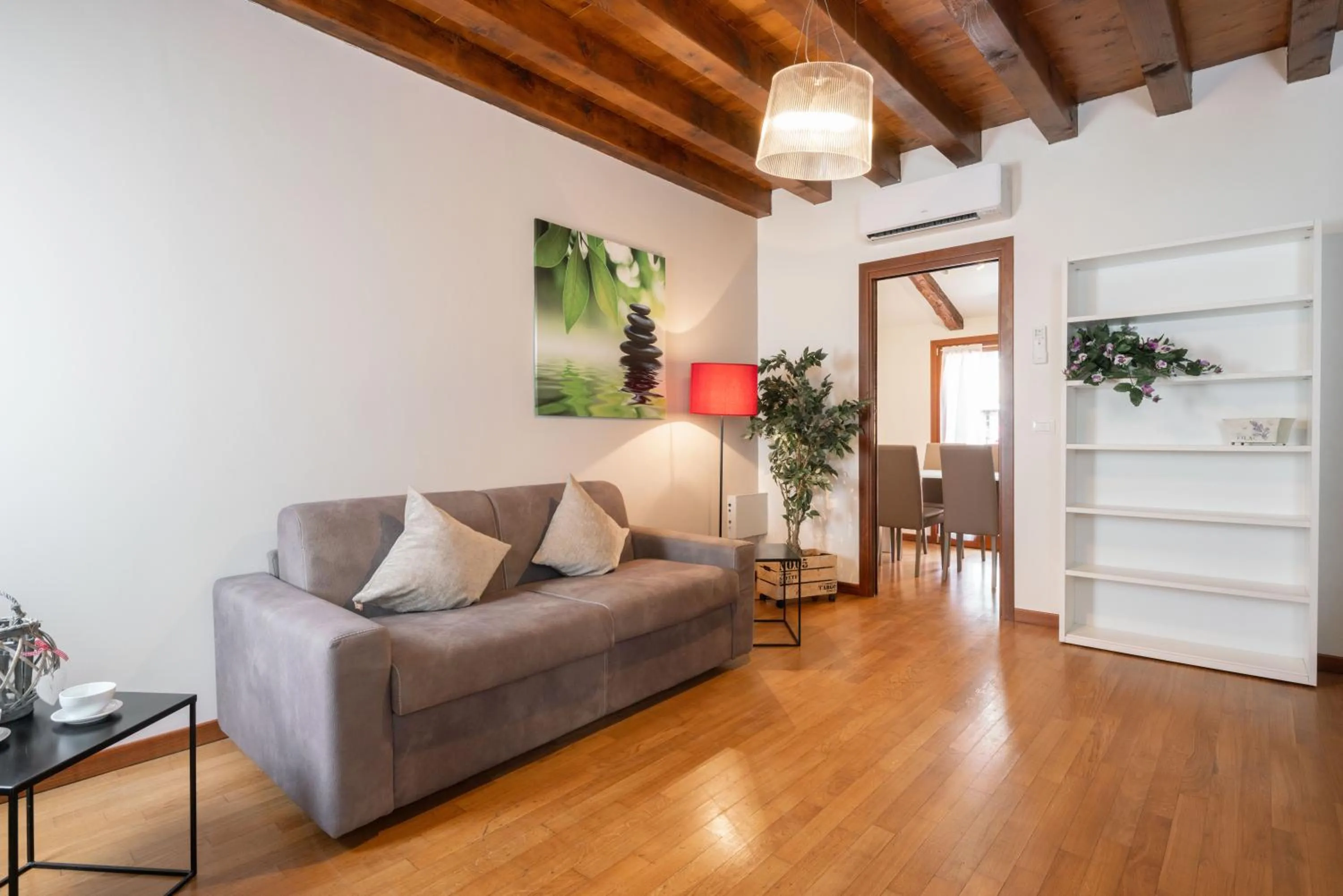 Living room in Design Palace Apartment by Wonderful Italy