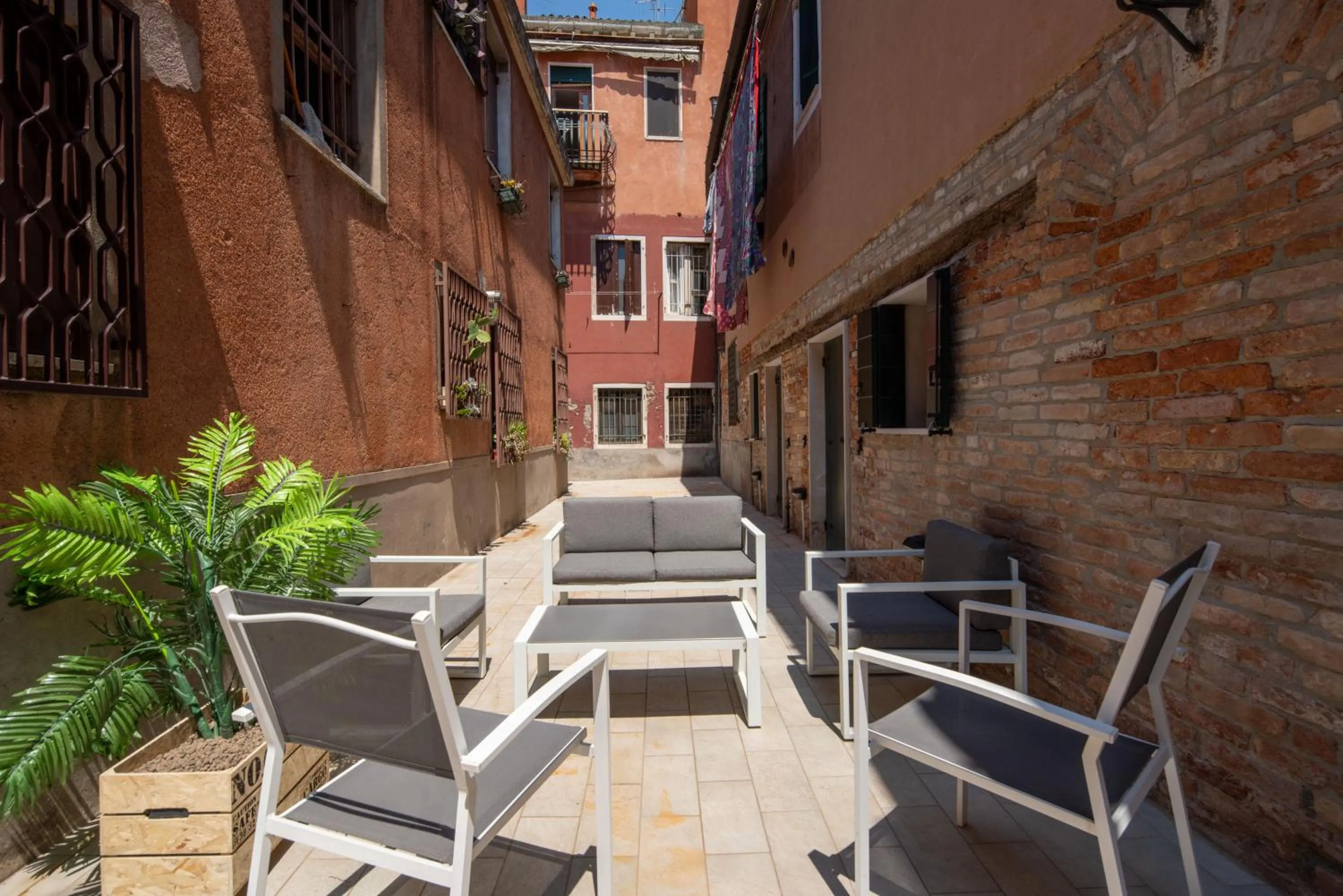 Patio in Design Palace Apartment by Wonderful Italy