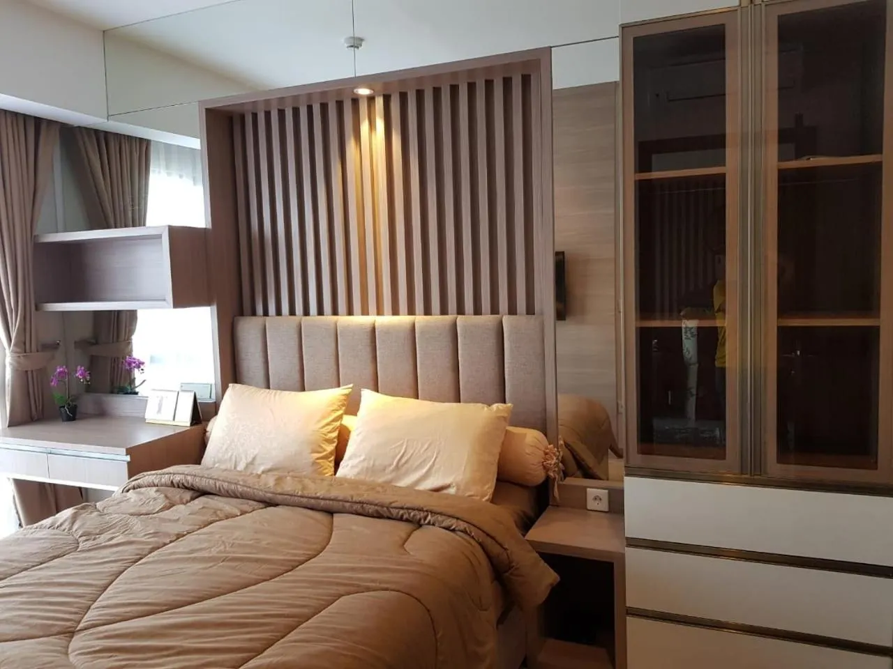 Bed in M-Town Signature Gading Serpong by J`s Luxury Apartment