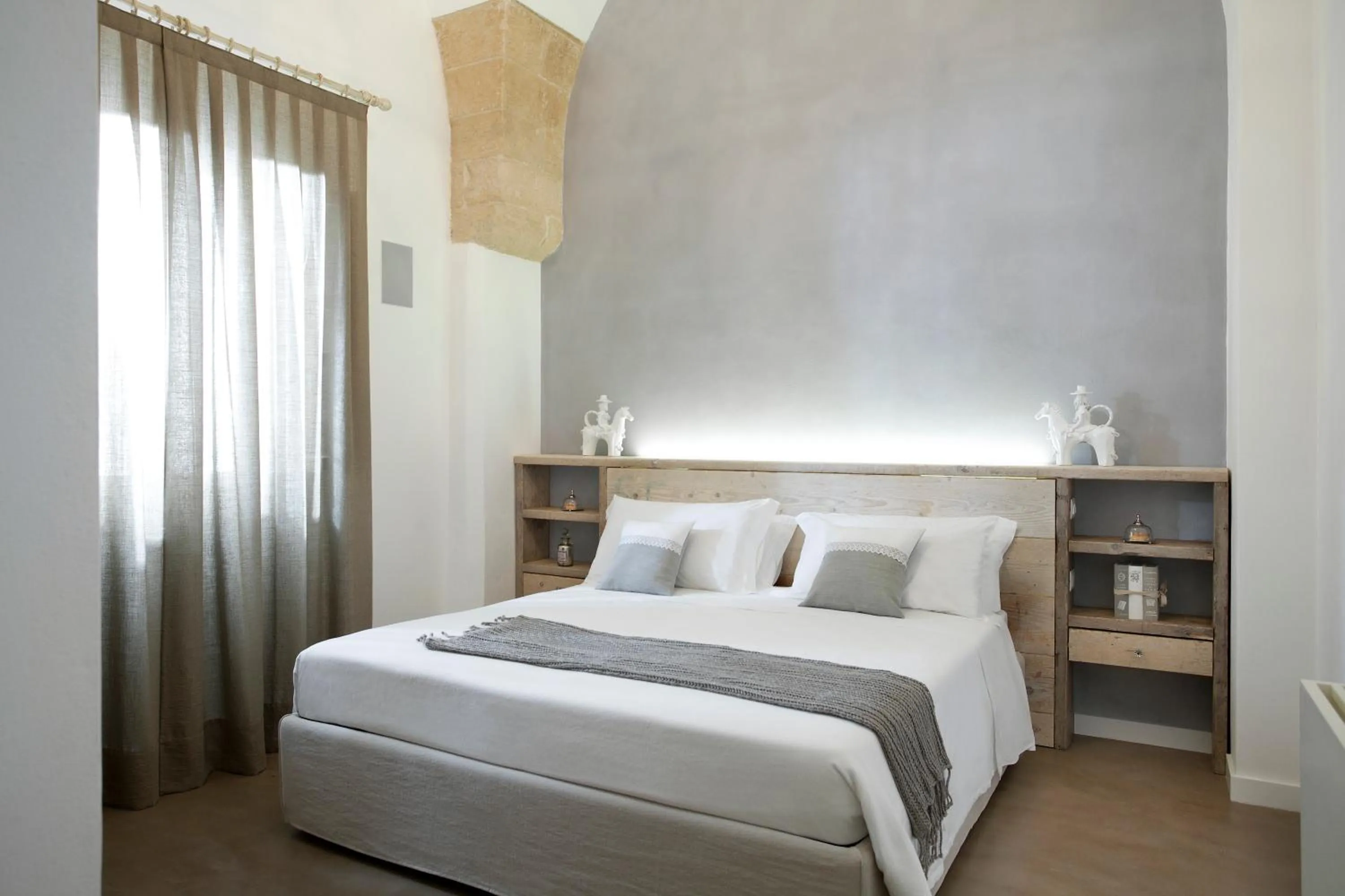 Photo of the whole room, Bed in Mantatelurè