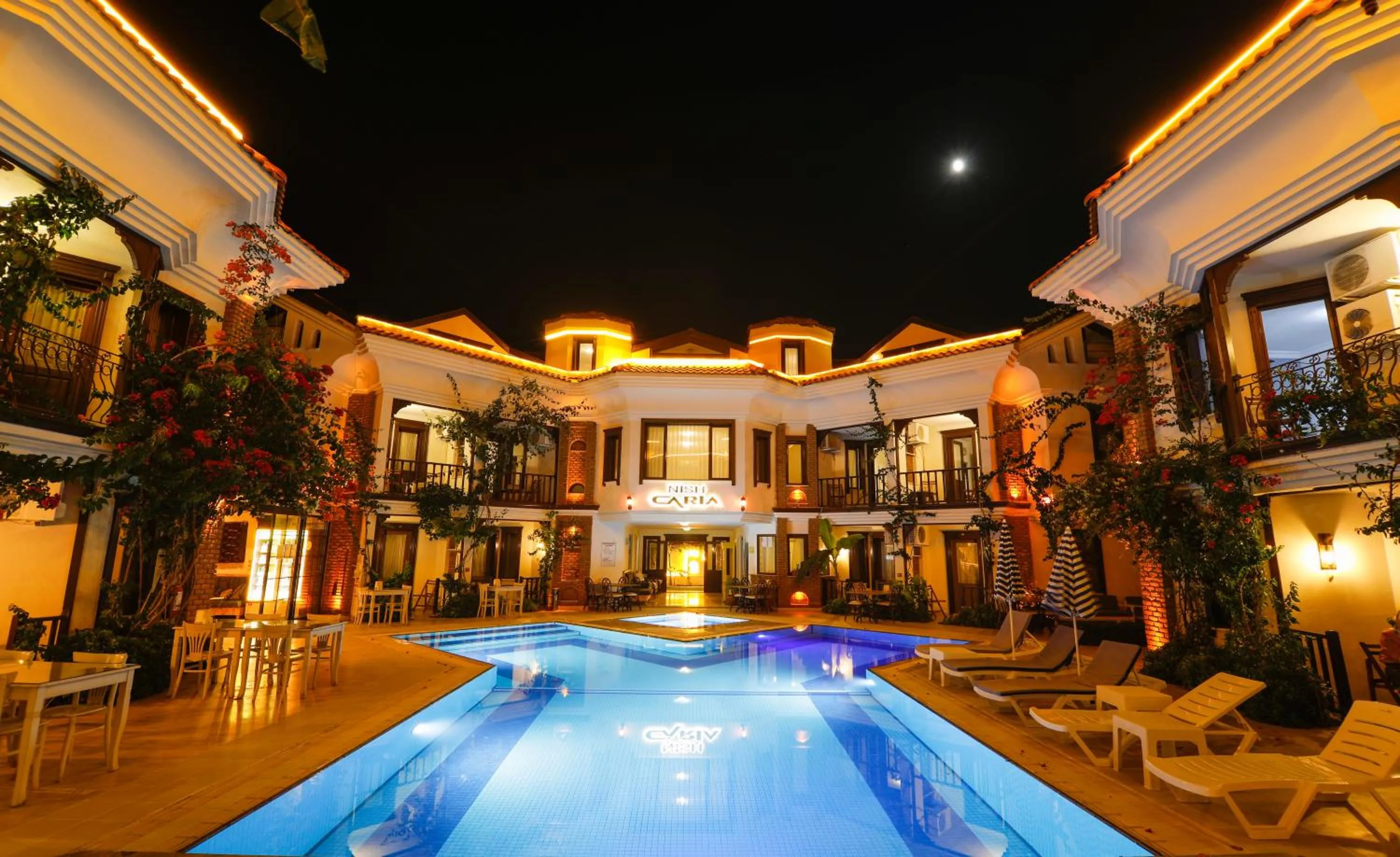 Pool view in Dalyan Hotel Nish Caria