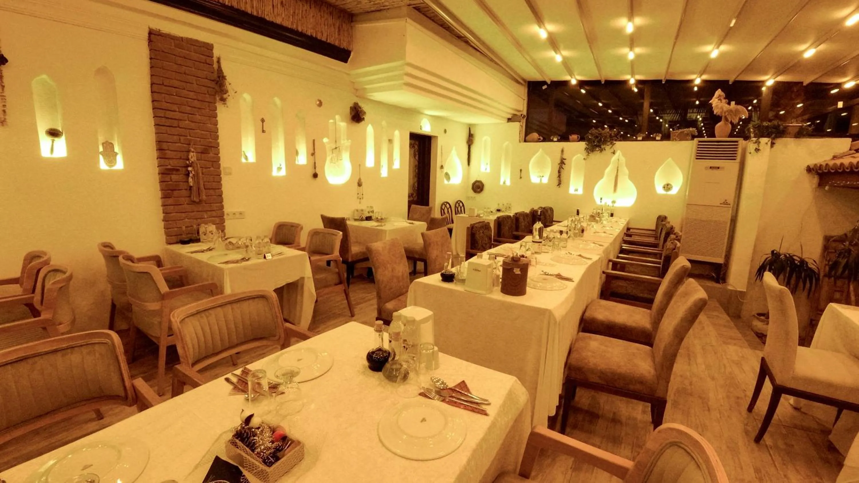 Restaurant/places to eat in Dalyan Hotel Nish Caria