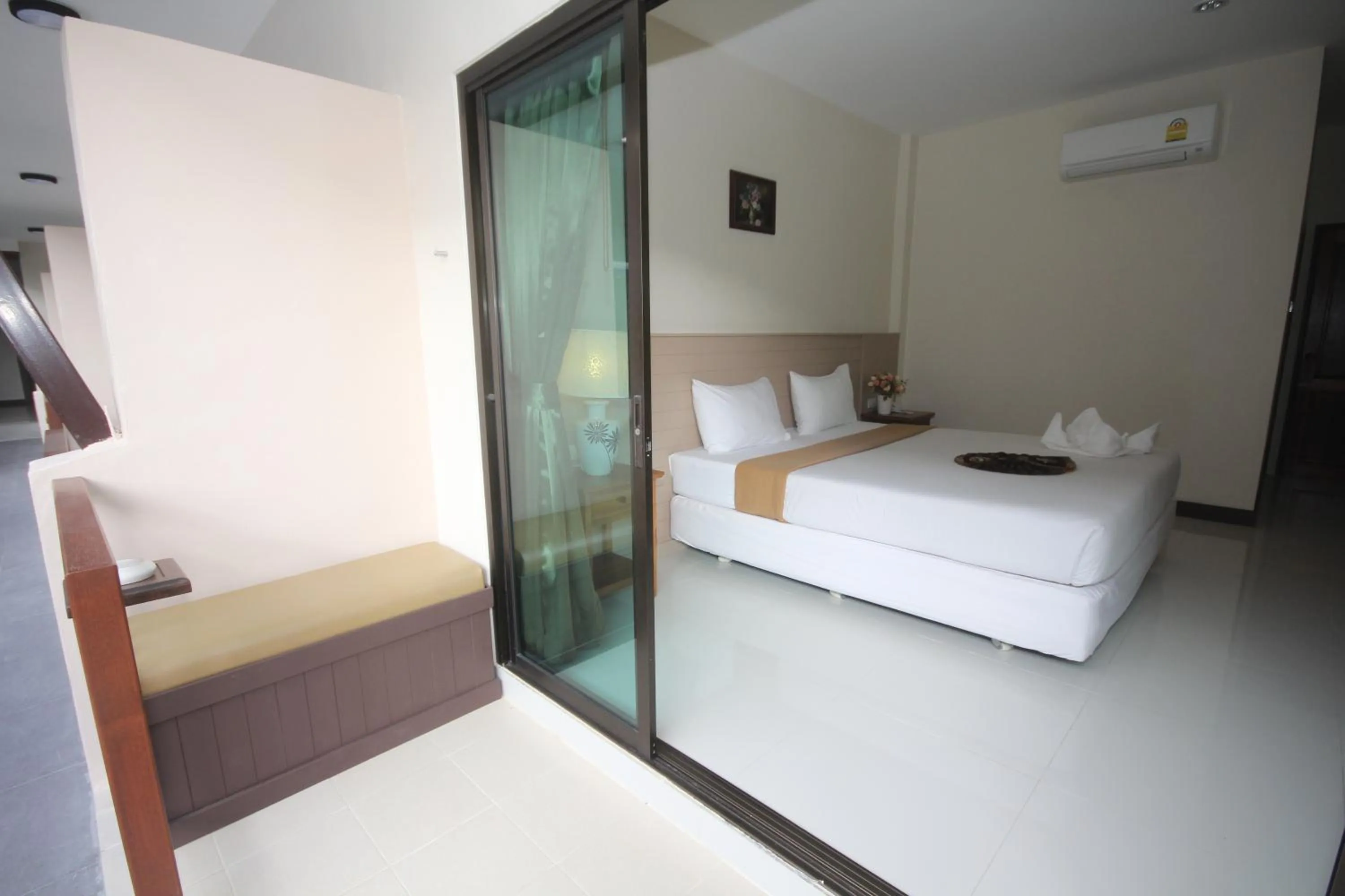 Photo of the whole room, Bed in Phangan Island View - SHA Extra Plus