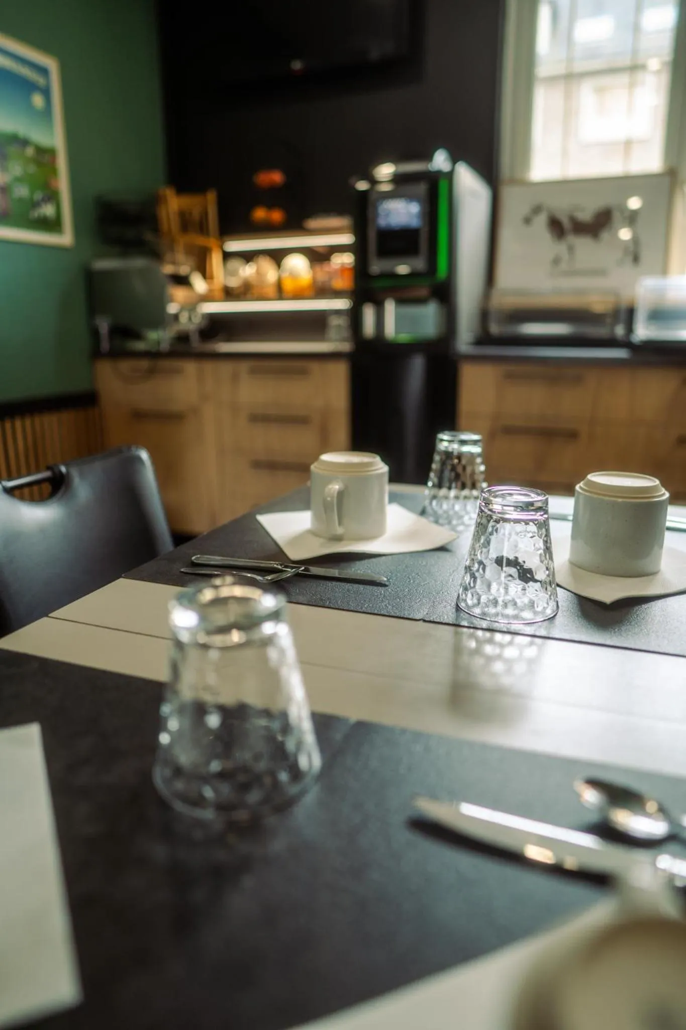 Coffee/tea facilities in LOGIS -Hotel & Restaurant de la Place