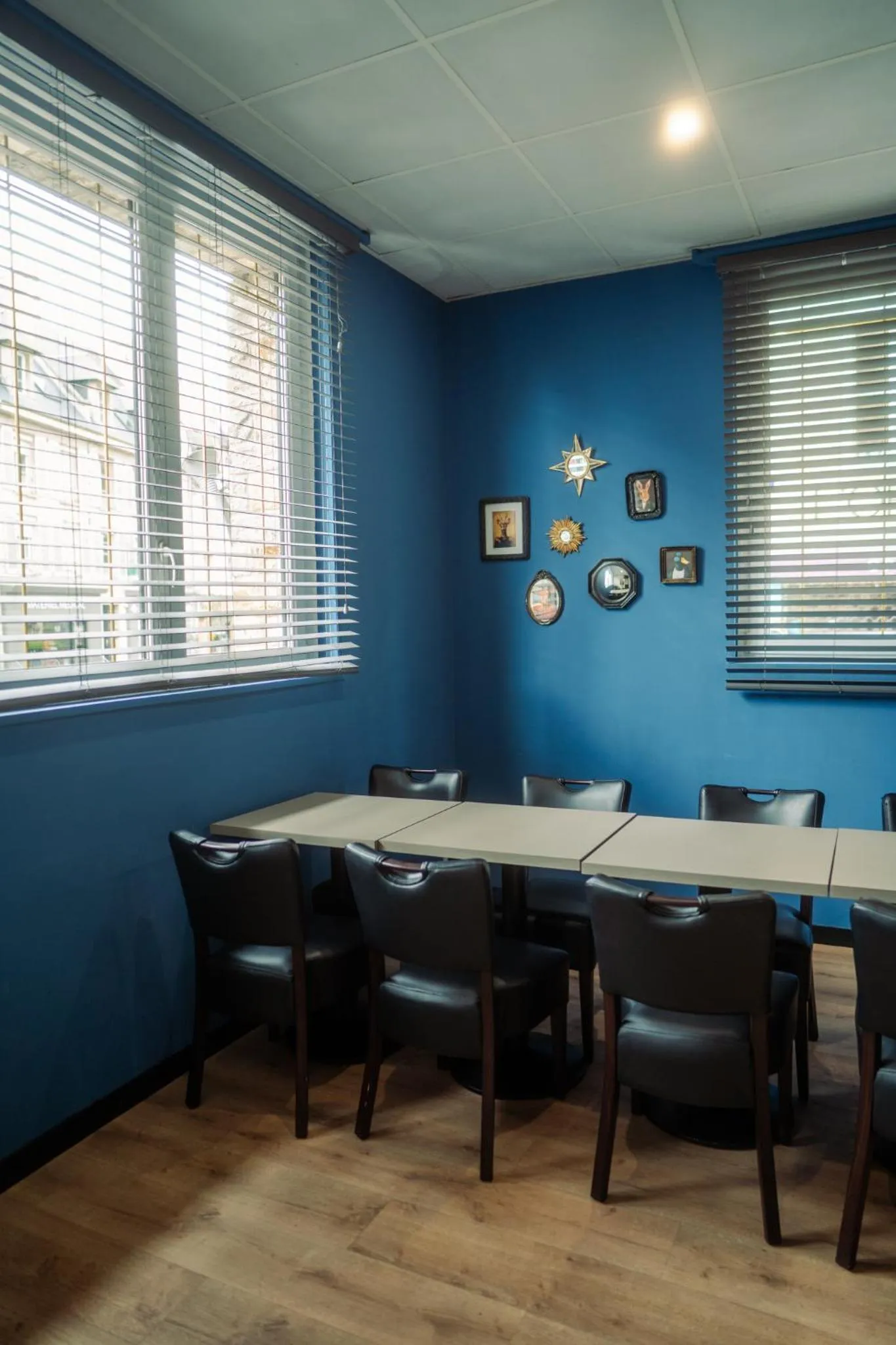Dining area in LOGIS -Hotel & Restaurant de la Place