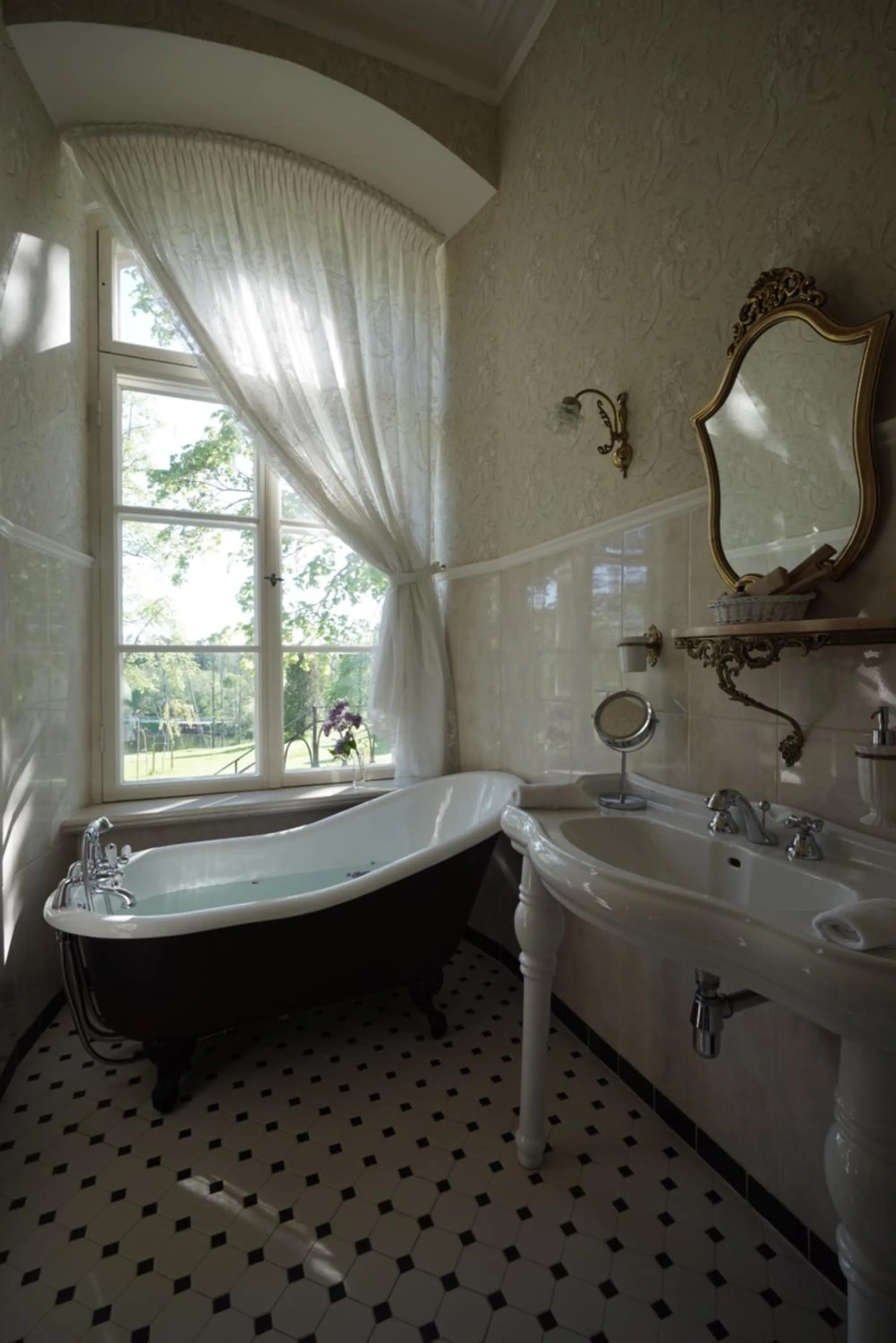 Bathroom, Bed in Liepupe Manor