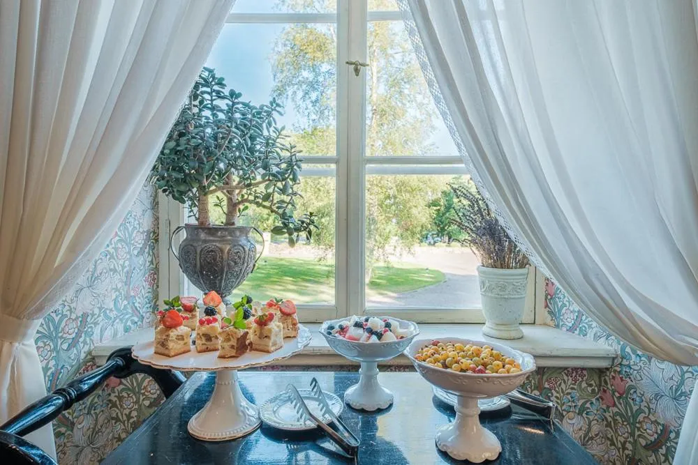 Buffet breakfast in Liepupe Manor