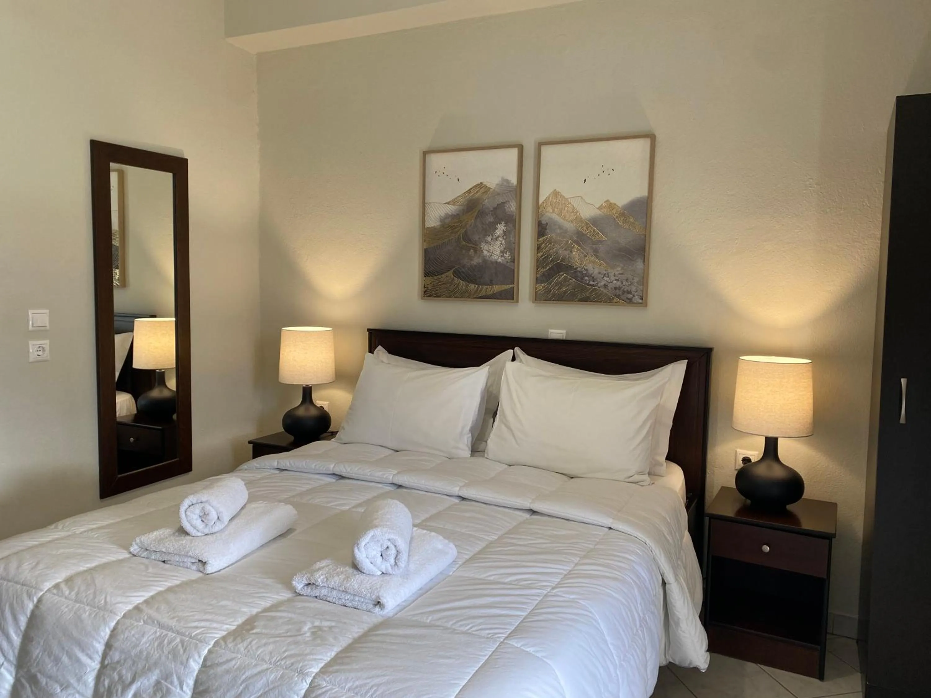 Bed in Lithos