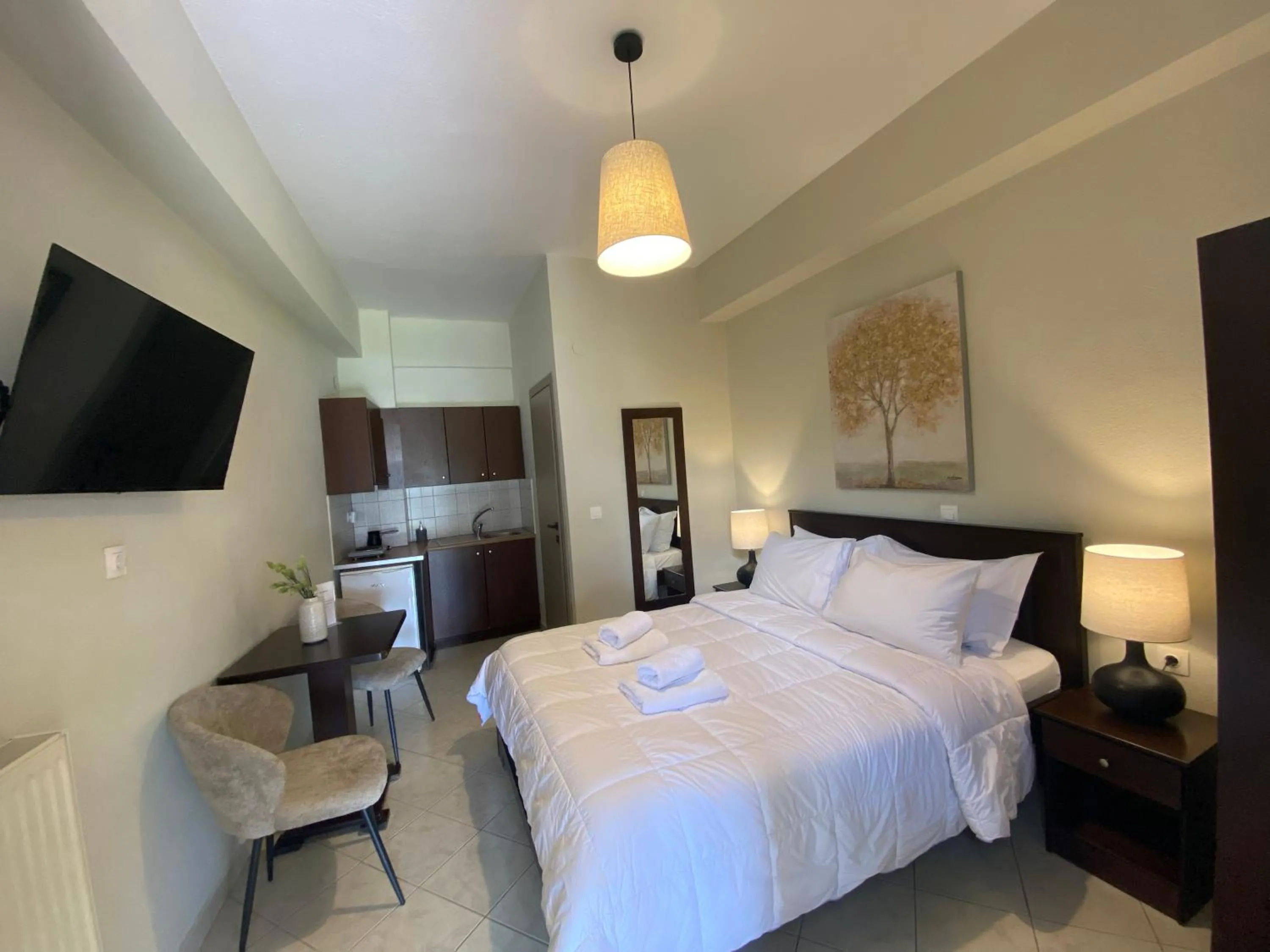 Bed in Lithos