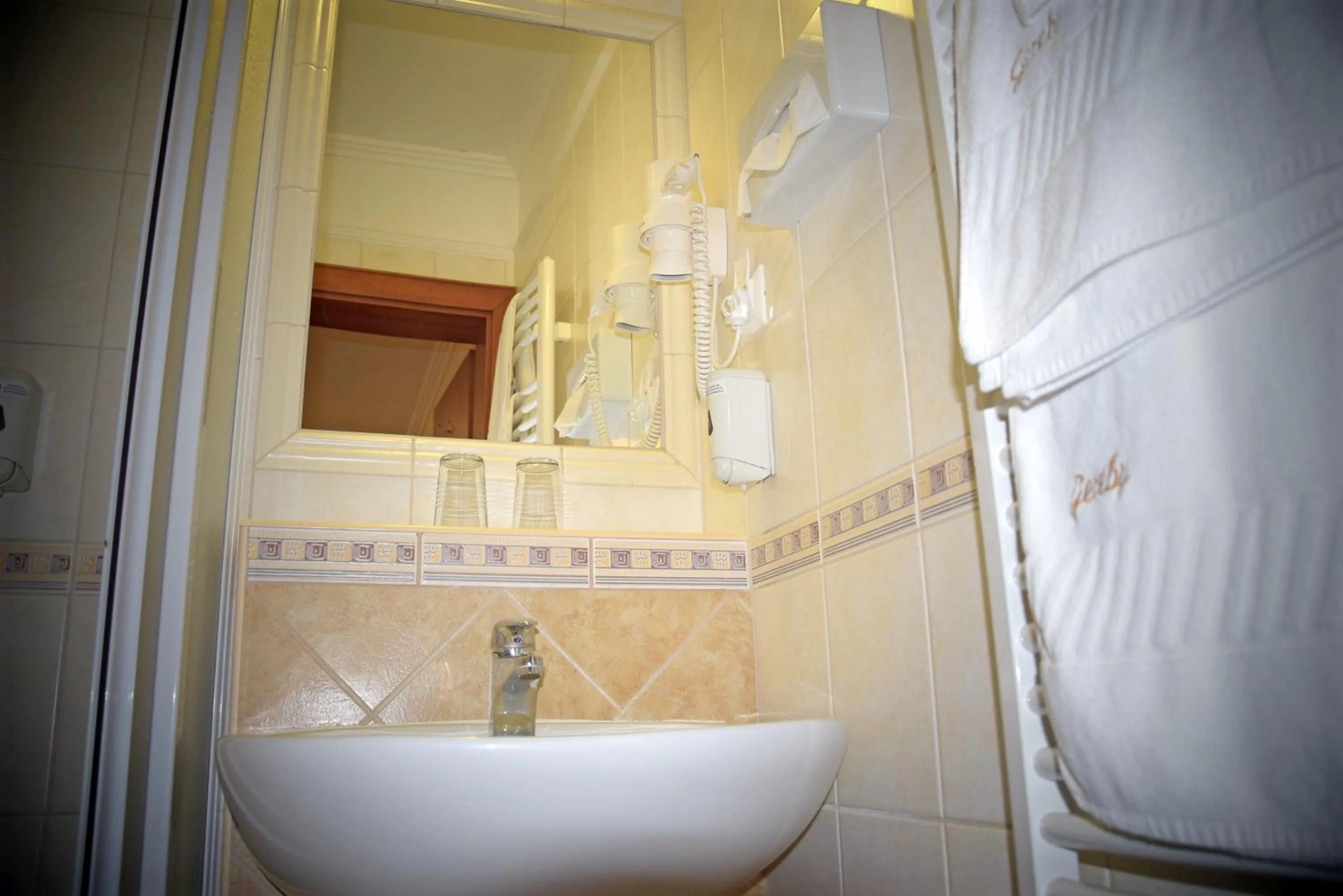 Bathroom in Geréby Kúria Hotel és Lovasudvar