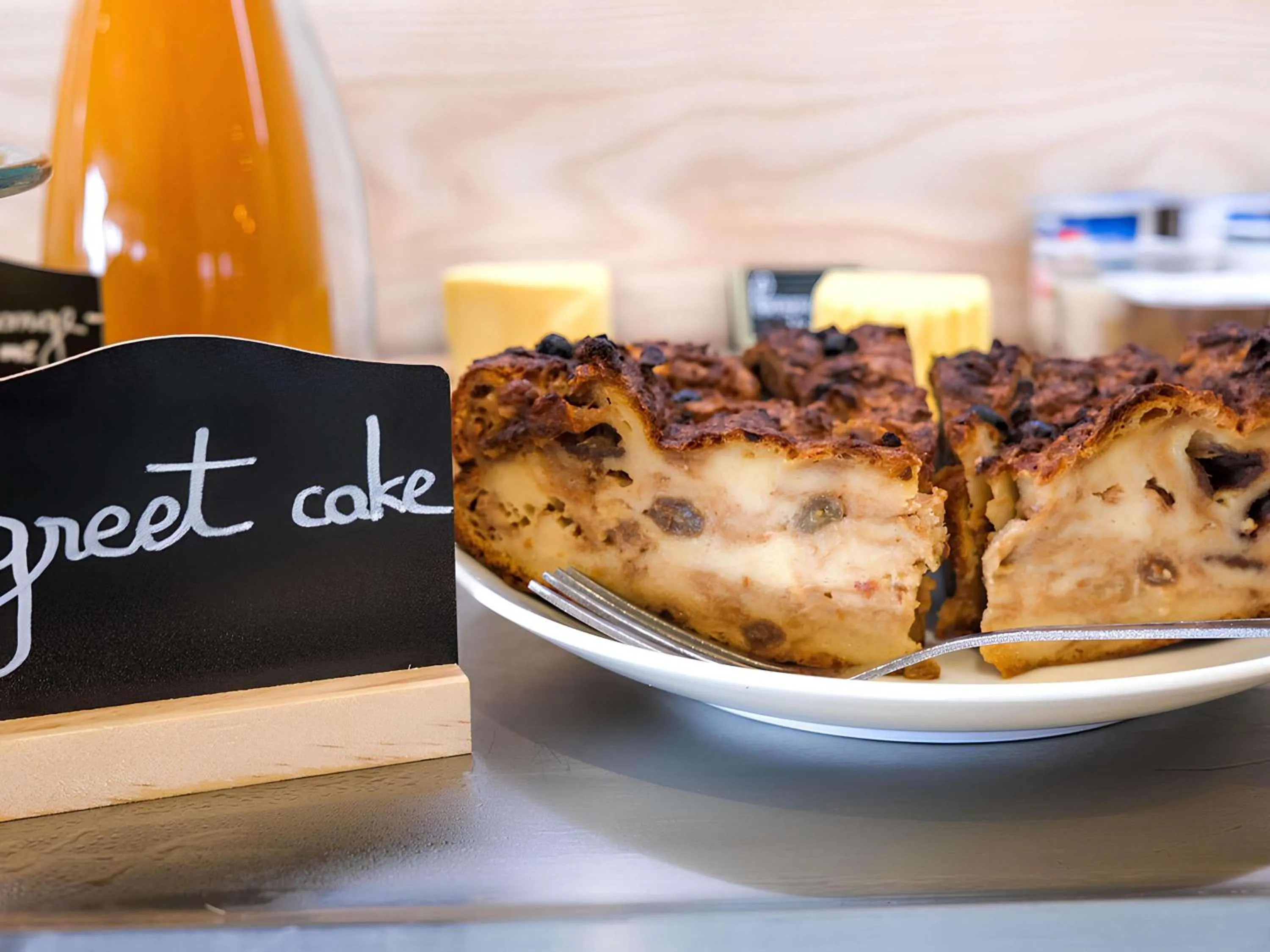 Breakfast in greet Hotel Belleville en Beaujolais A6