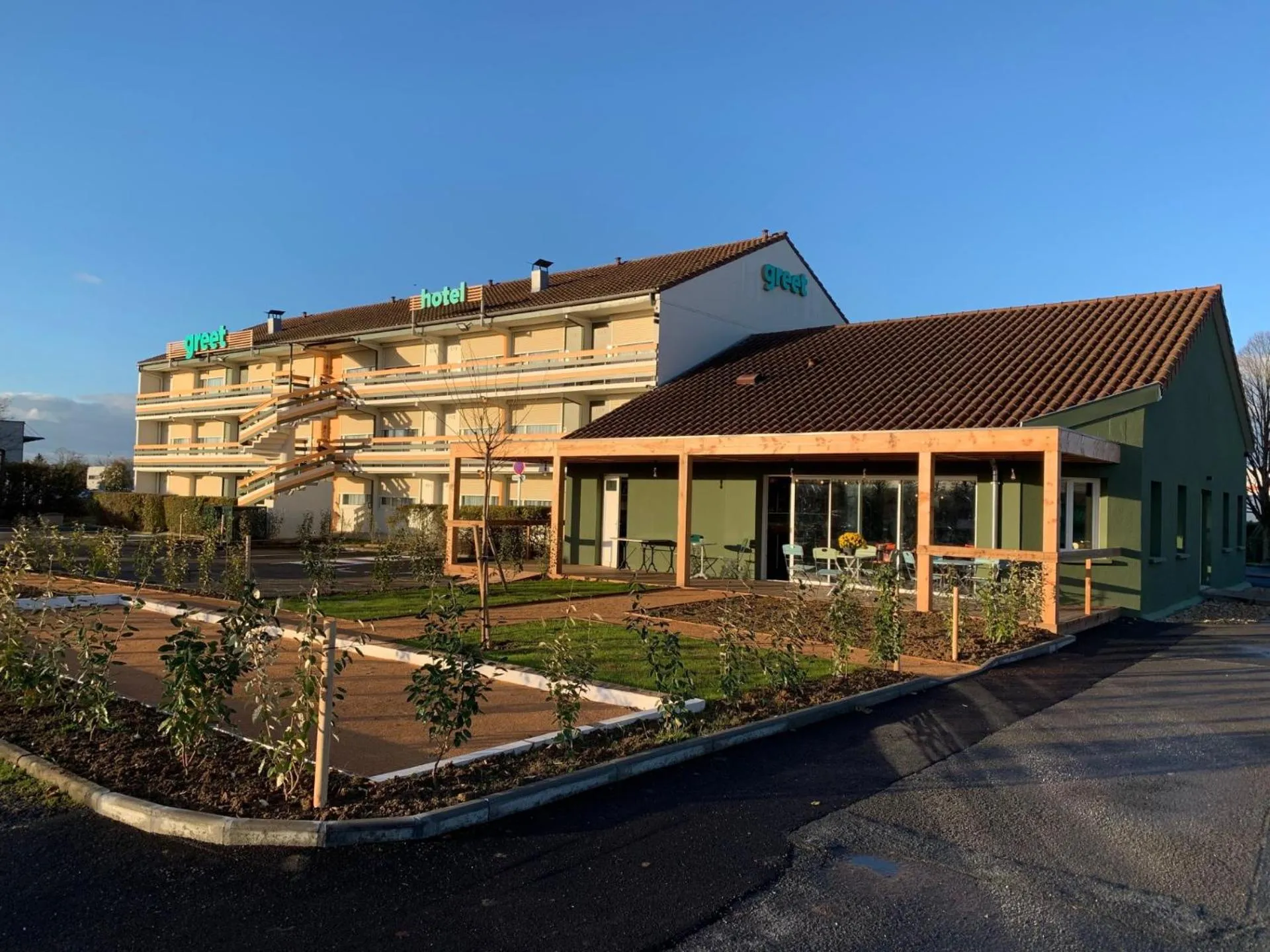 Property building in greet Hotel Belleville en Beaujolais A6