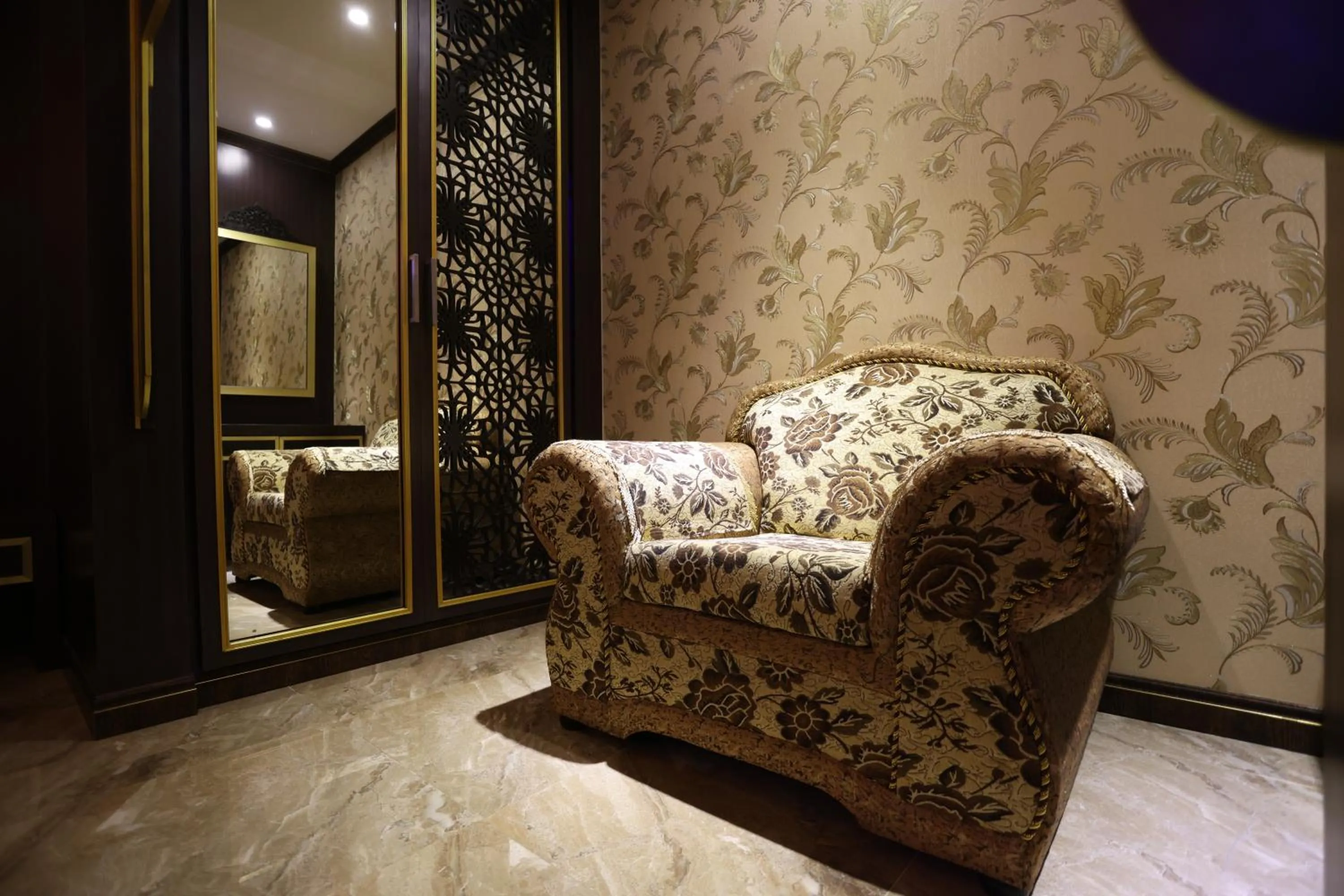 Seating area in BAB ALHARA HOTEL