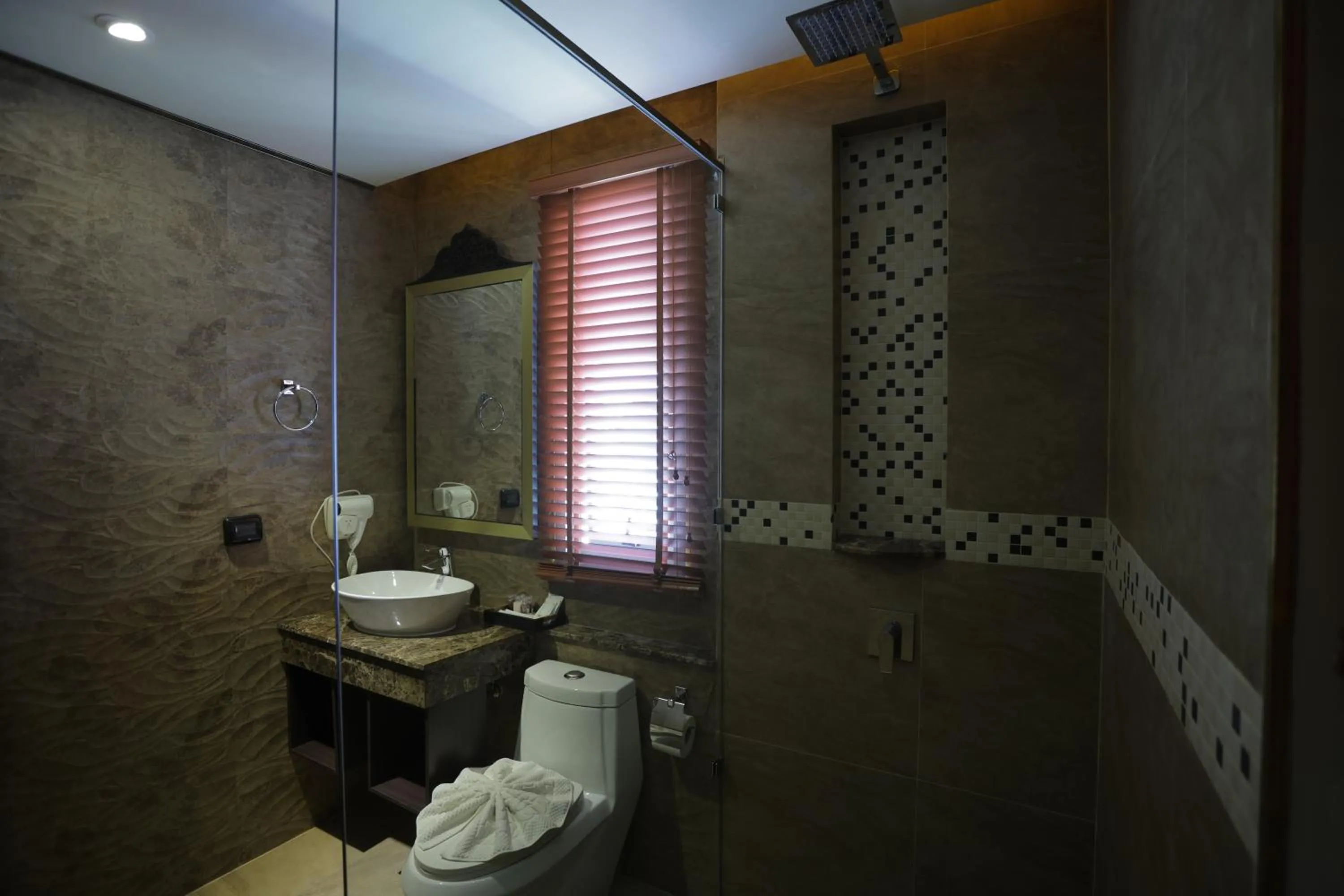 Bathroom in BAB ALHARA HOTEL