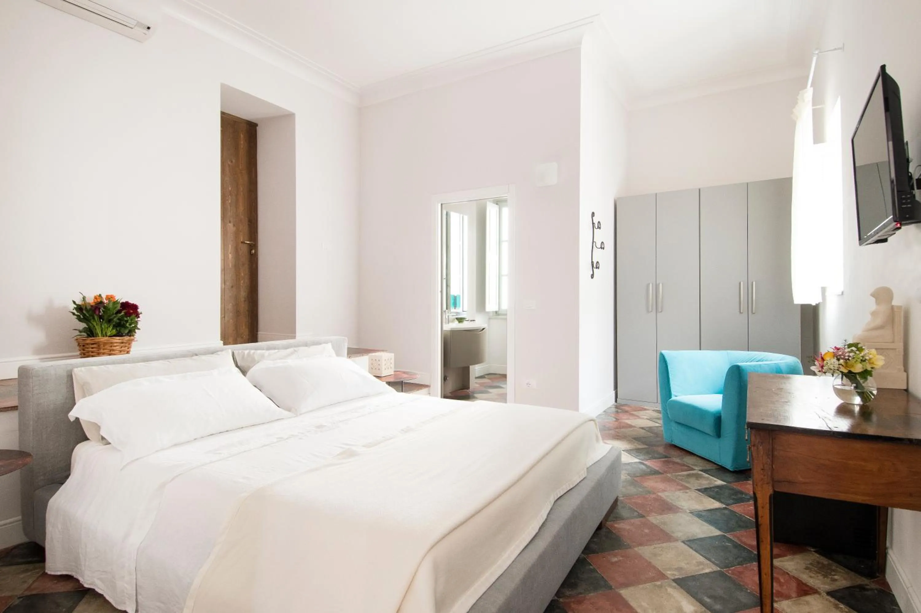 Bedroom, Bed in Dimora Cummà Marì