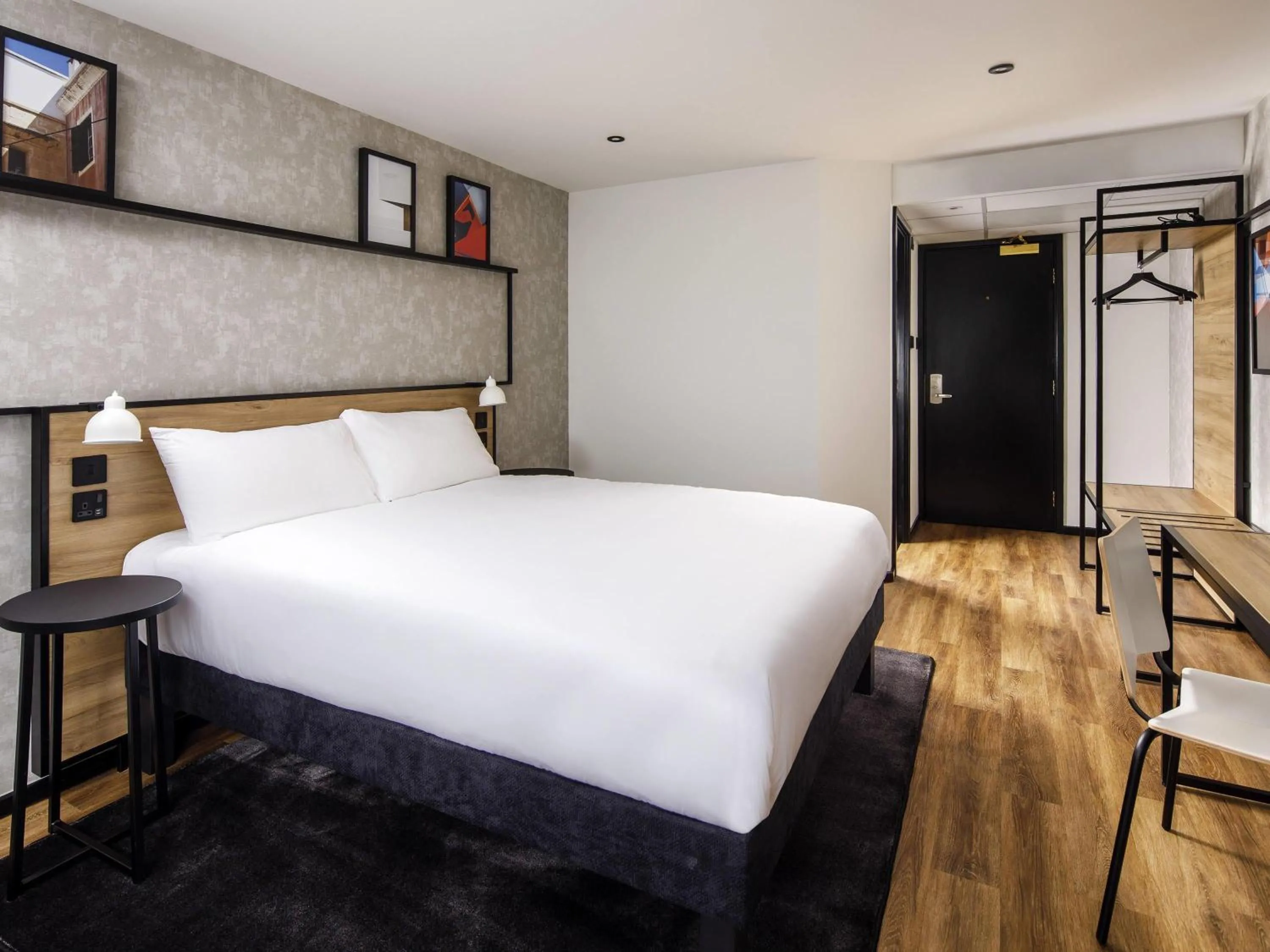 Bedroom, Bed in ibis Wakefield East-Castleford