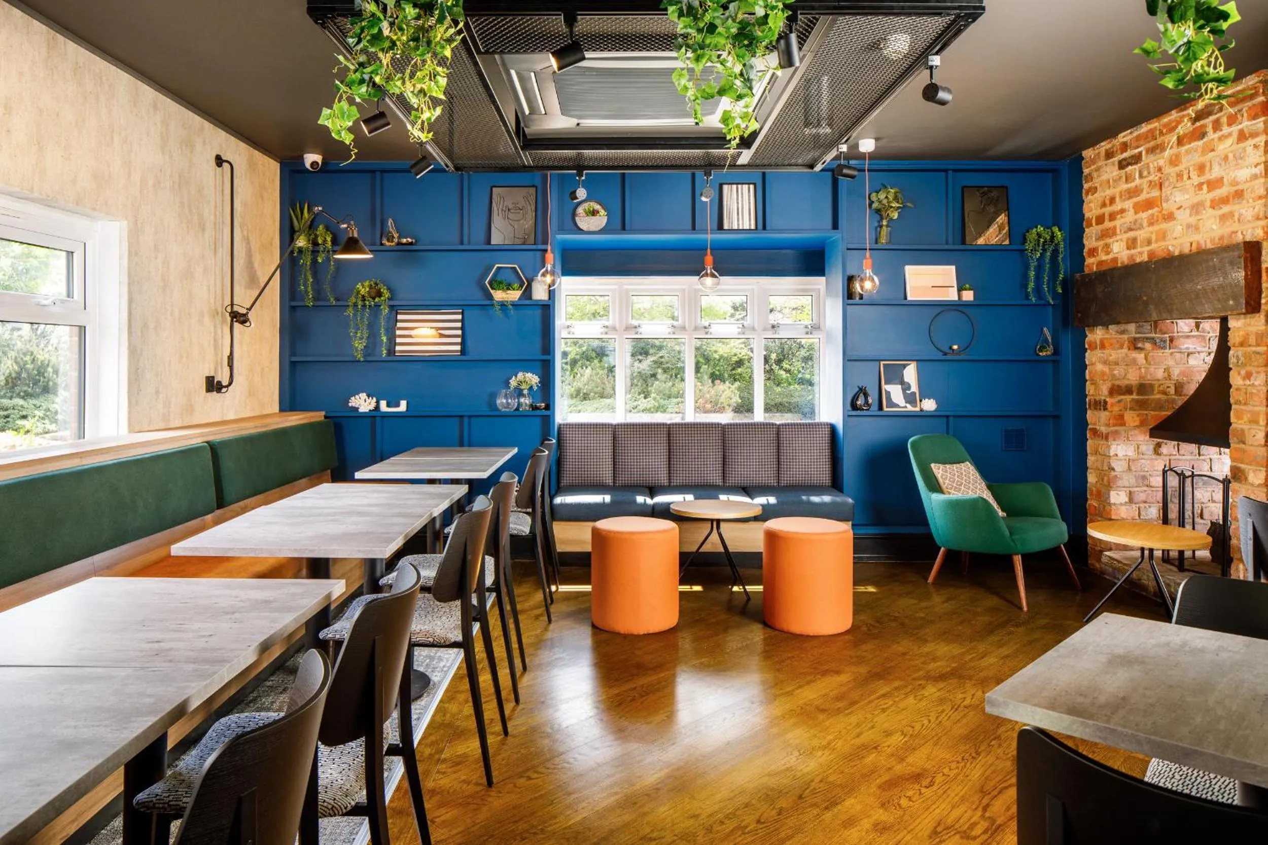 Restaurant/places to eat in ibis Wakefield East-Castleford