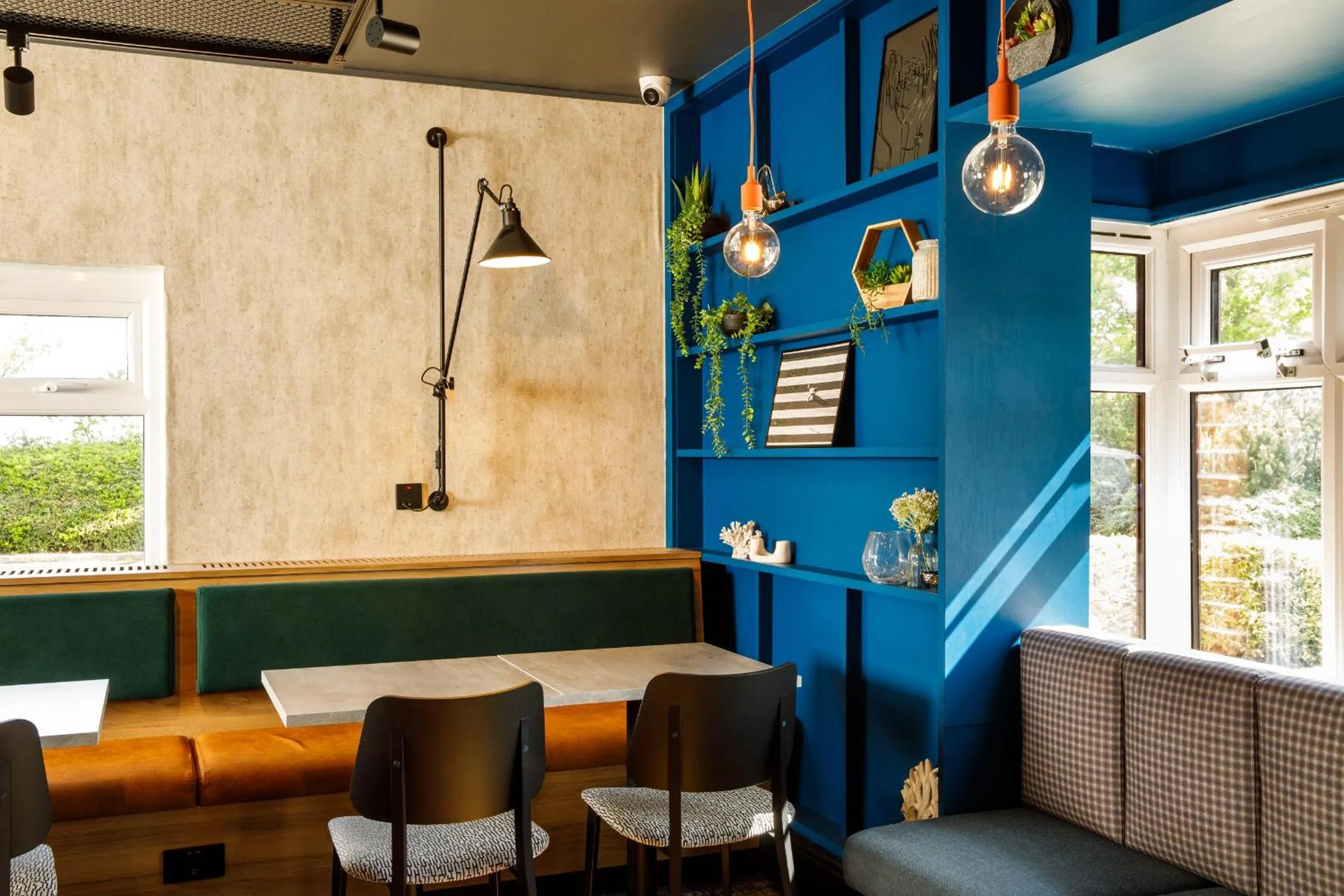 Restaurant/places to eat in ibis Wakefield East-Castleford