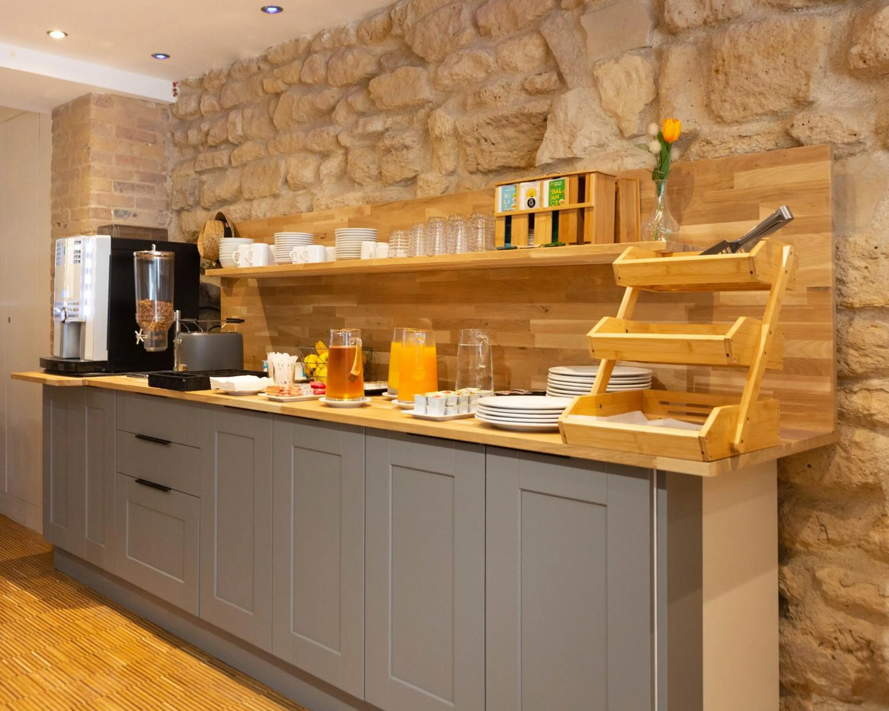 Breakfast in Hotel Mimosa Paris