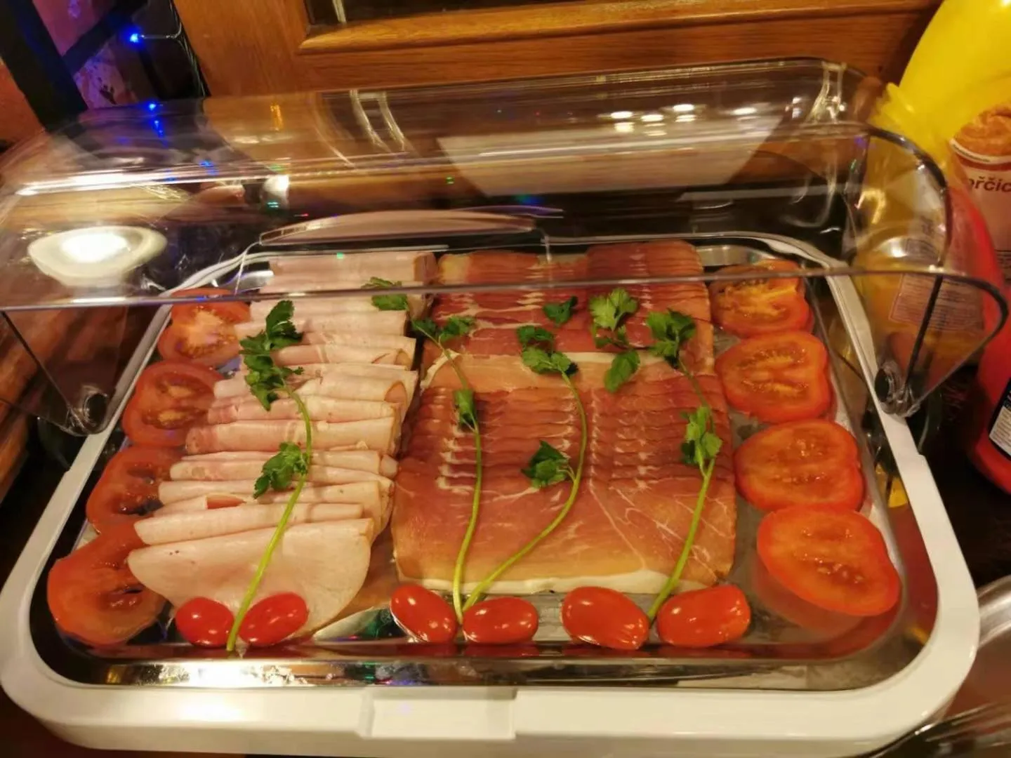 Buffet breakfast in River Star Hotel