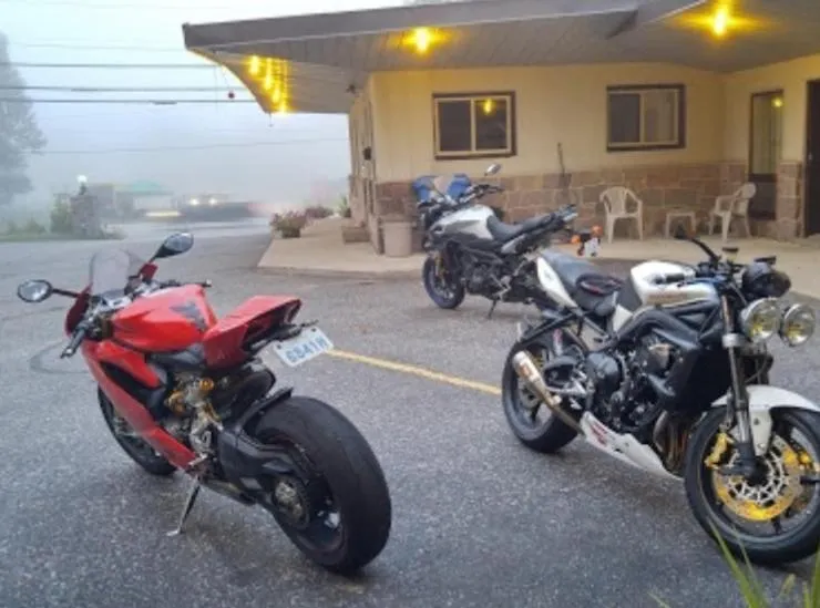 Town & Country Motel