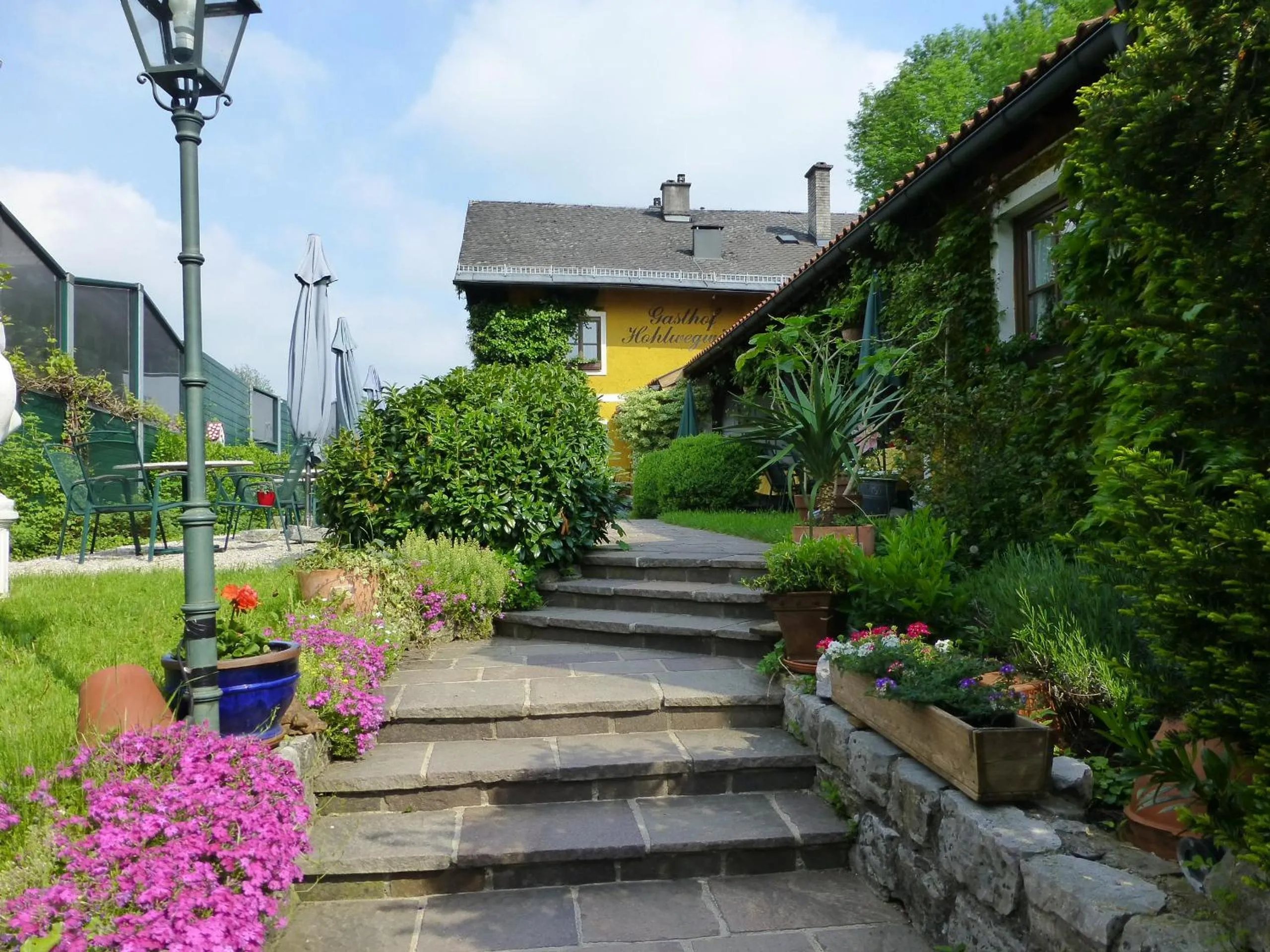Property building in Gasthof Hohlwegwirt
