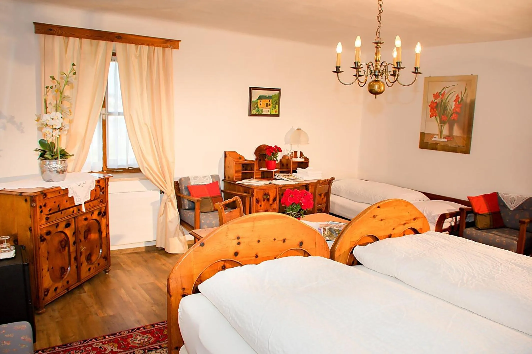 Bed in Gasthof Hohlwegwirt