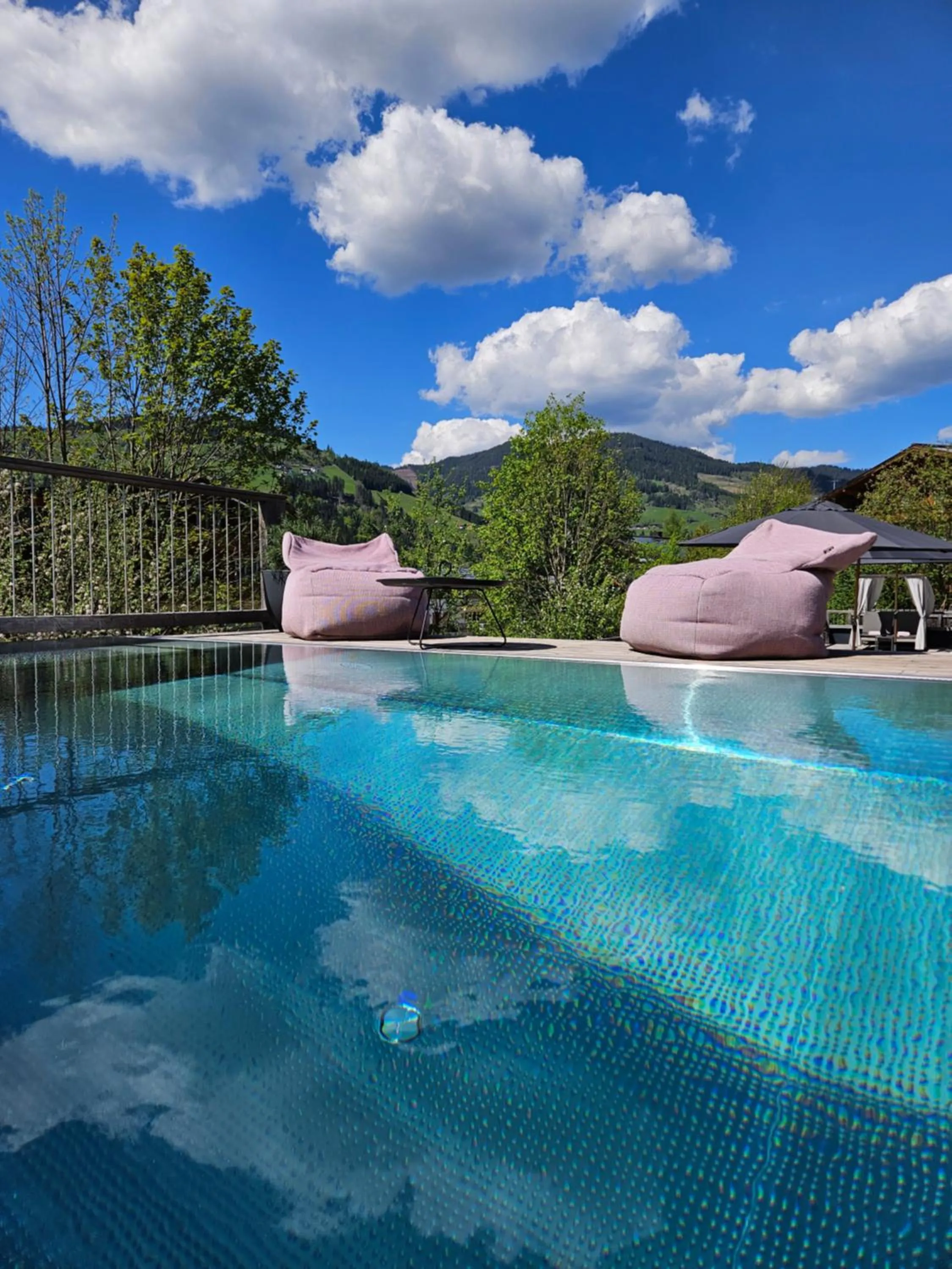 Swimming pool in ALMMONTE SENSUM SUITES - Funky Living Hotel