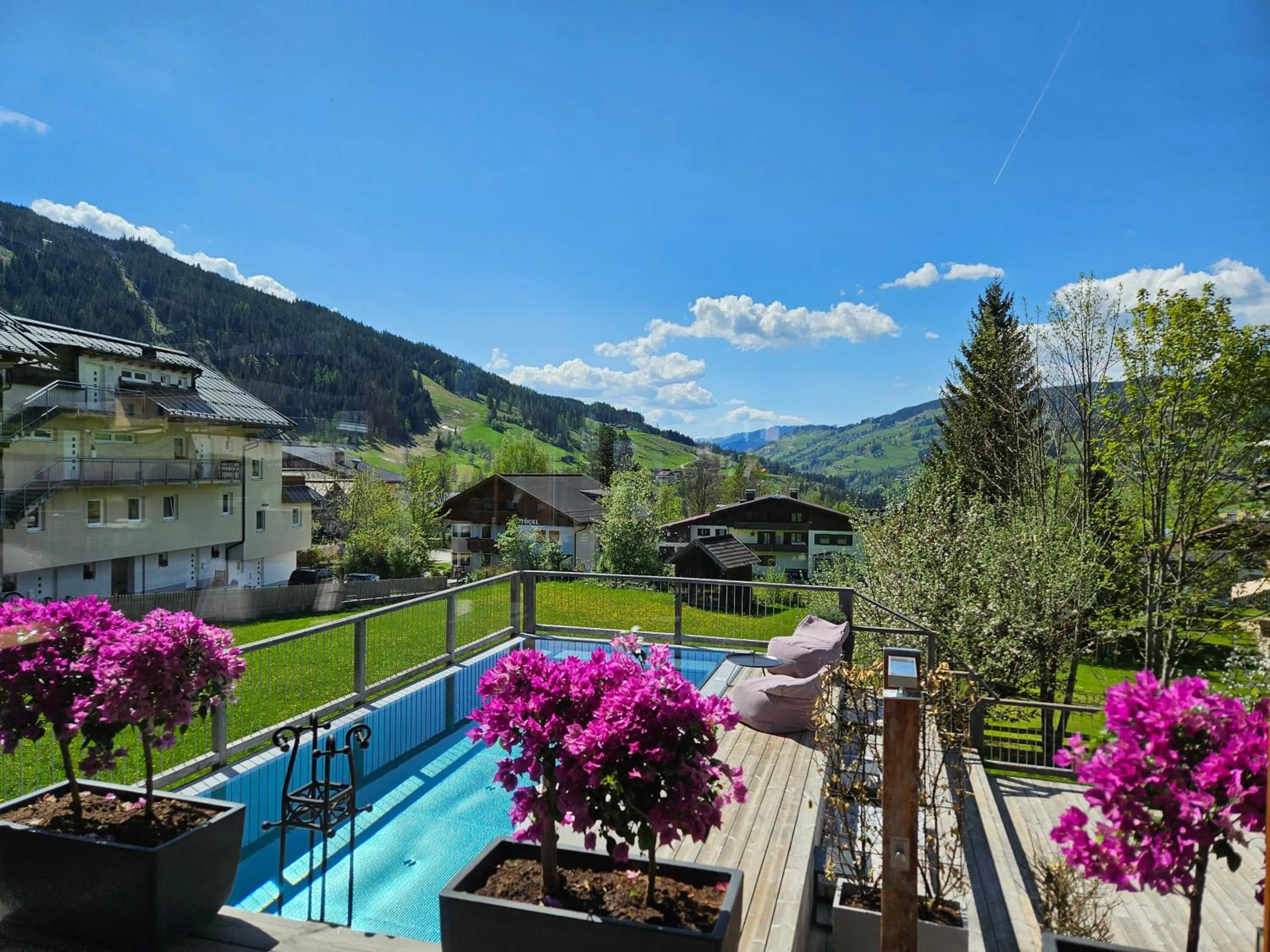 Natural landscape in ALMMONTE SENSUM SUITES - Funky Living Hotel