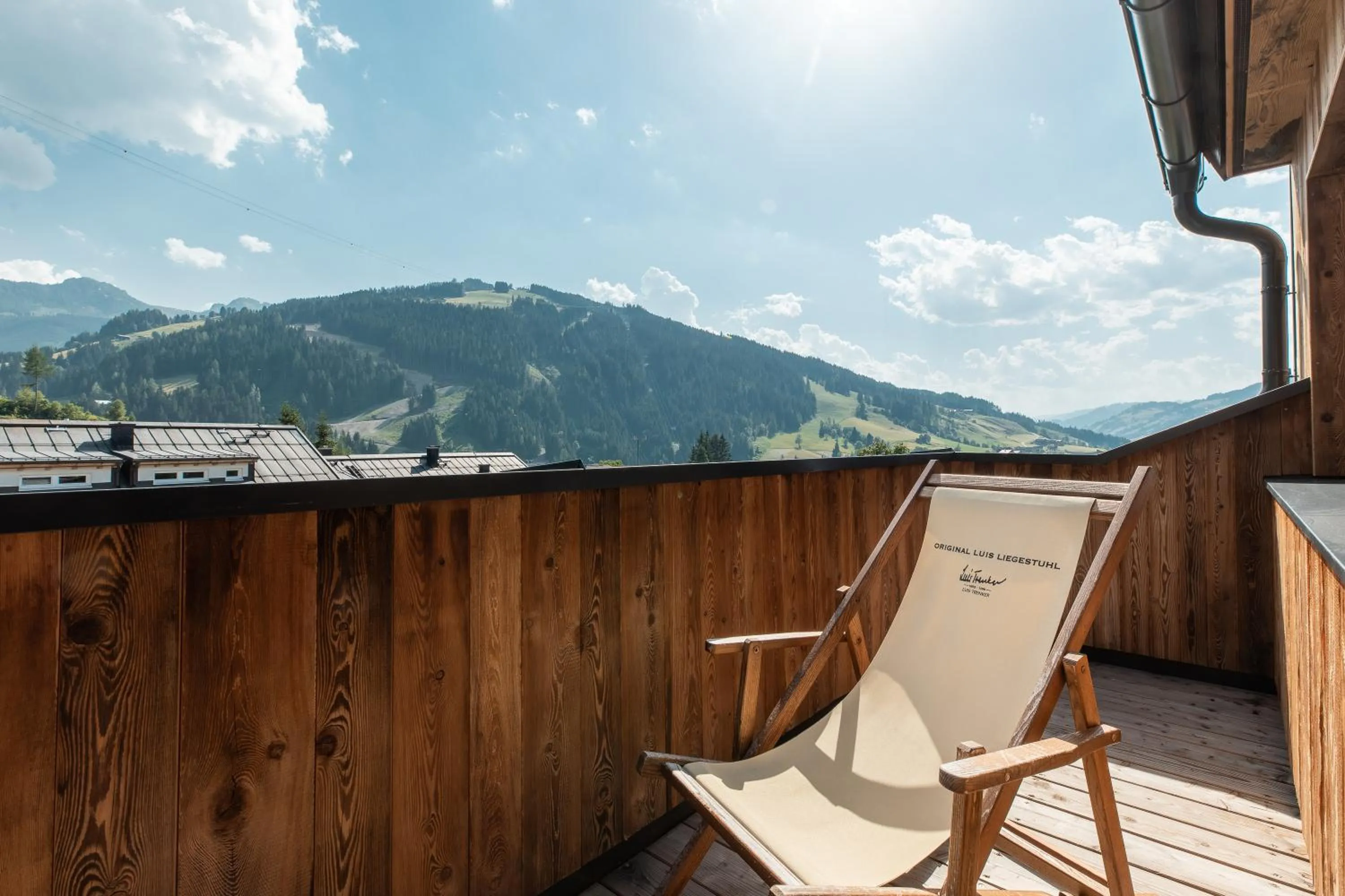 View (from property/room) in ALMMONTE SENSUM SUITES - Funky Living Hotel