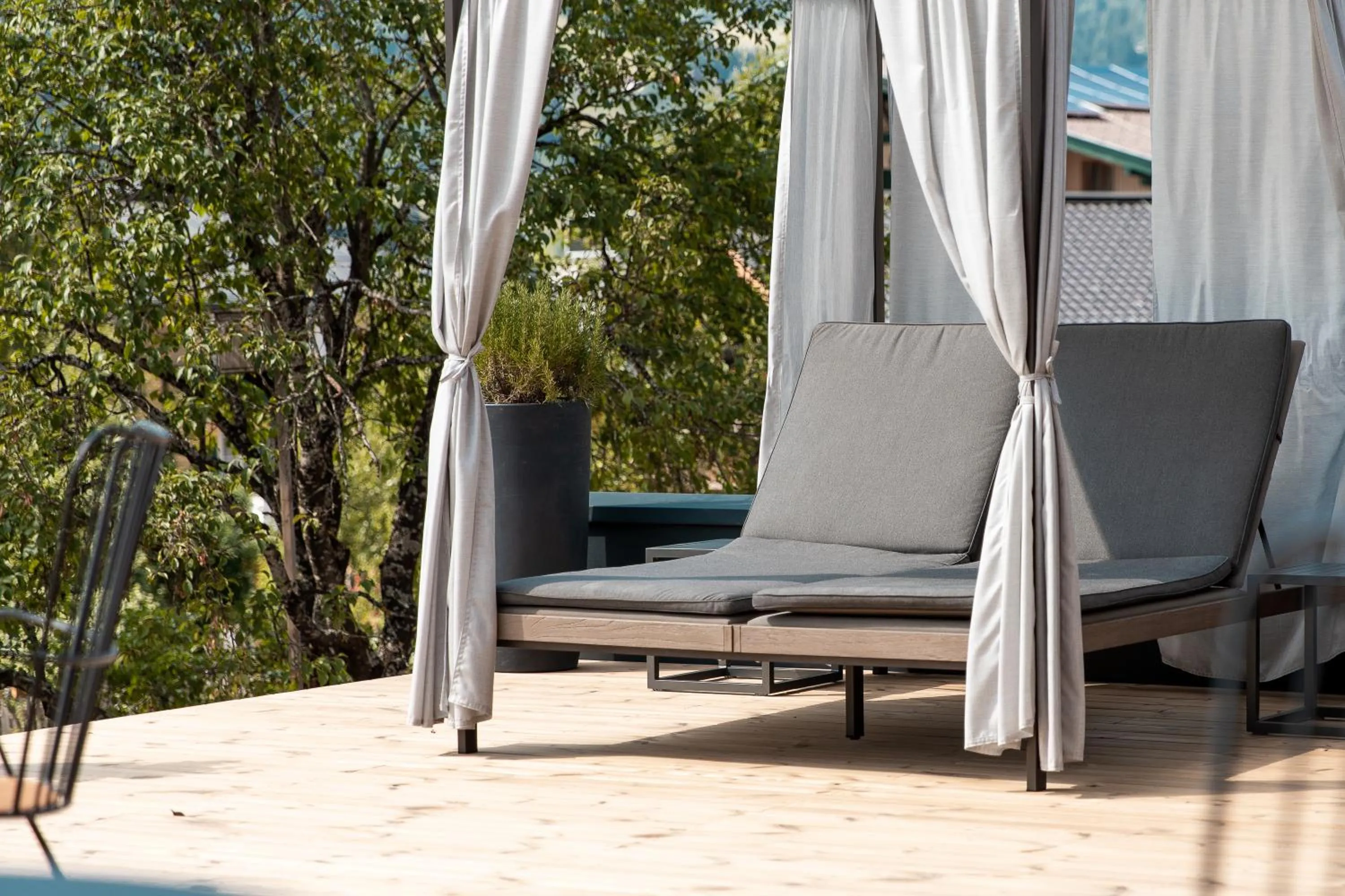 sunbed in ALMMONTE SENSUM SUITES - Funky Living Hotel