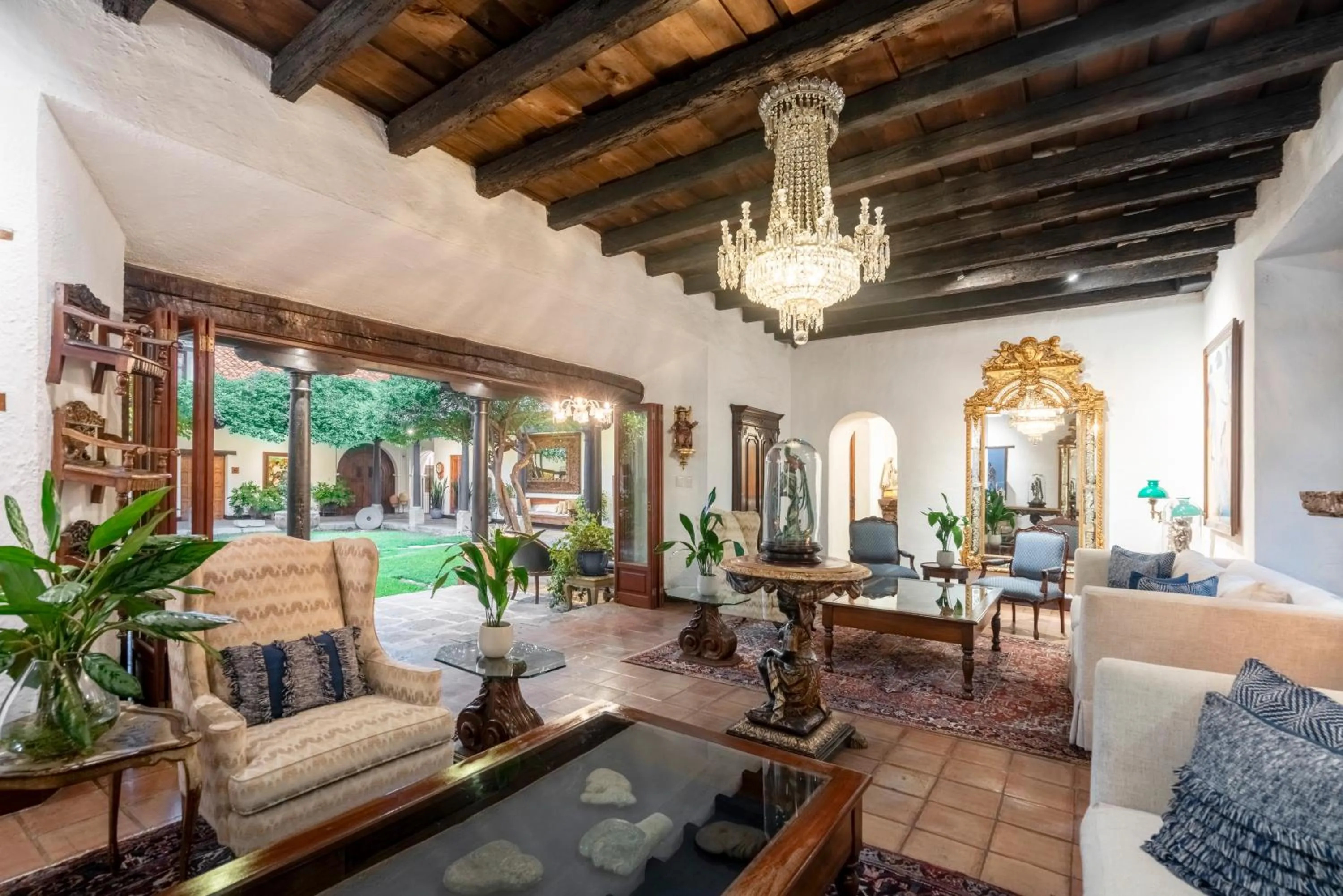Living room in Las Cruces Boutique Hotel