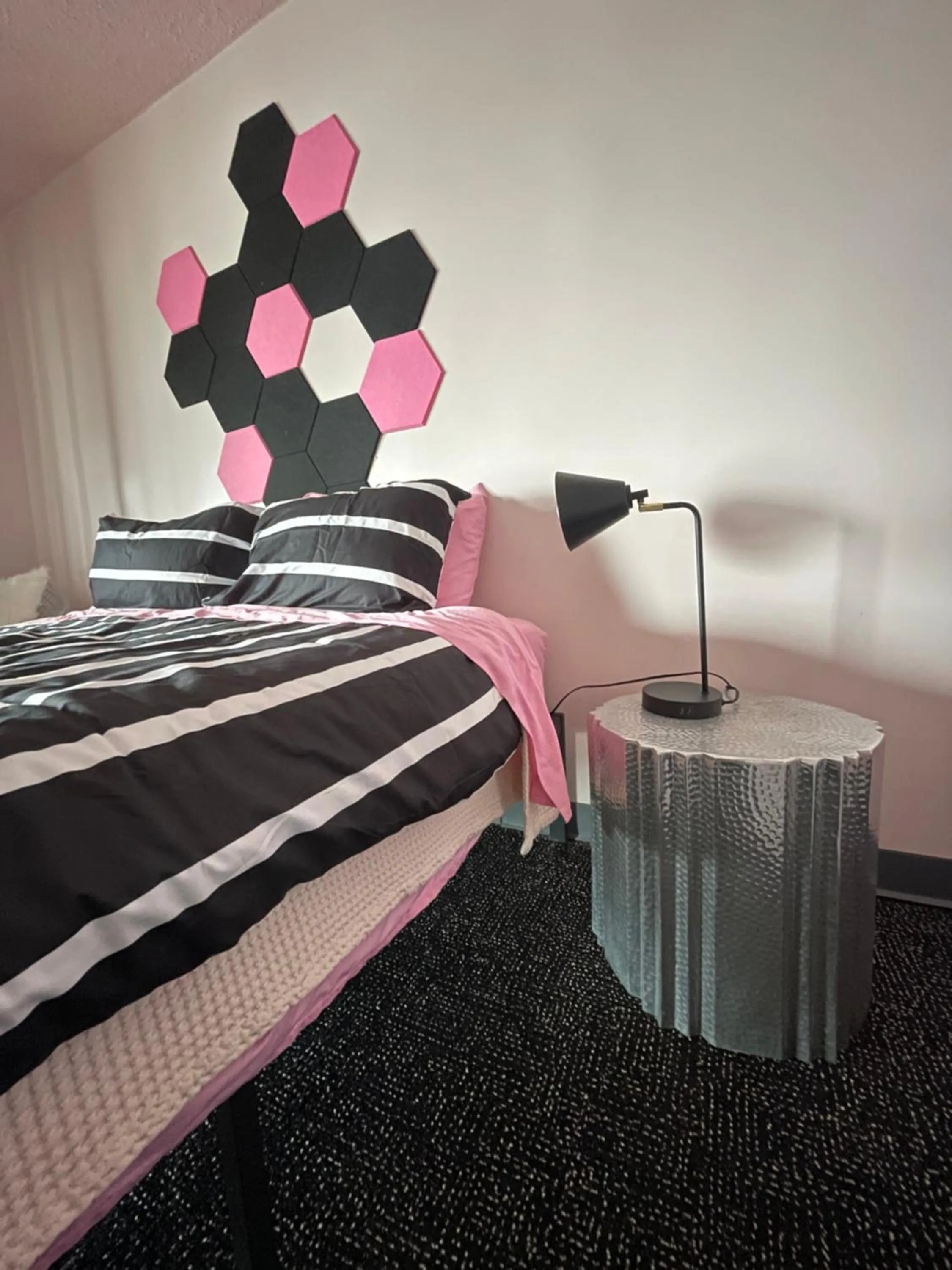 Bed in Rainbow Motel