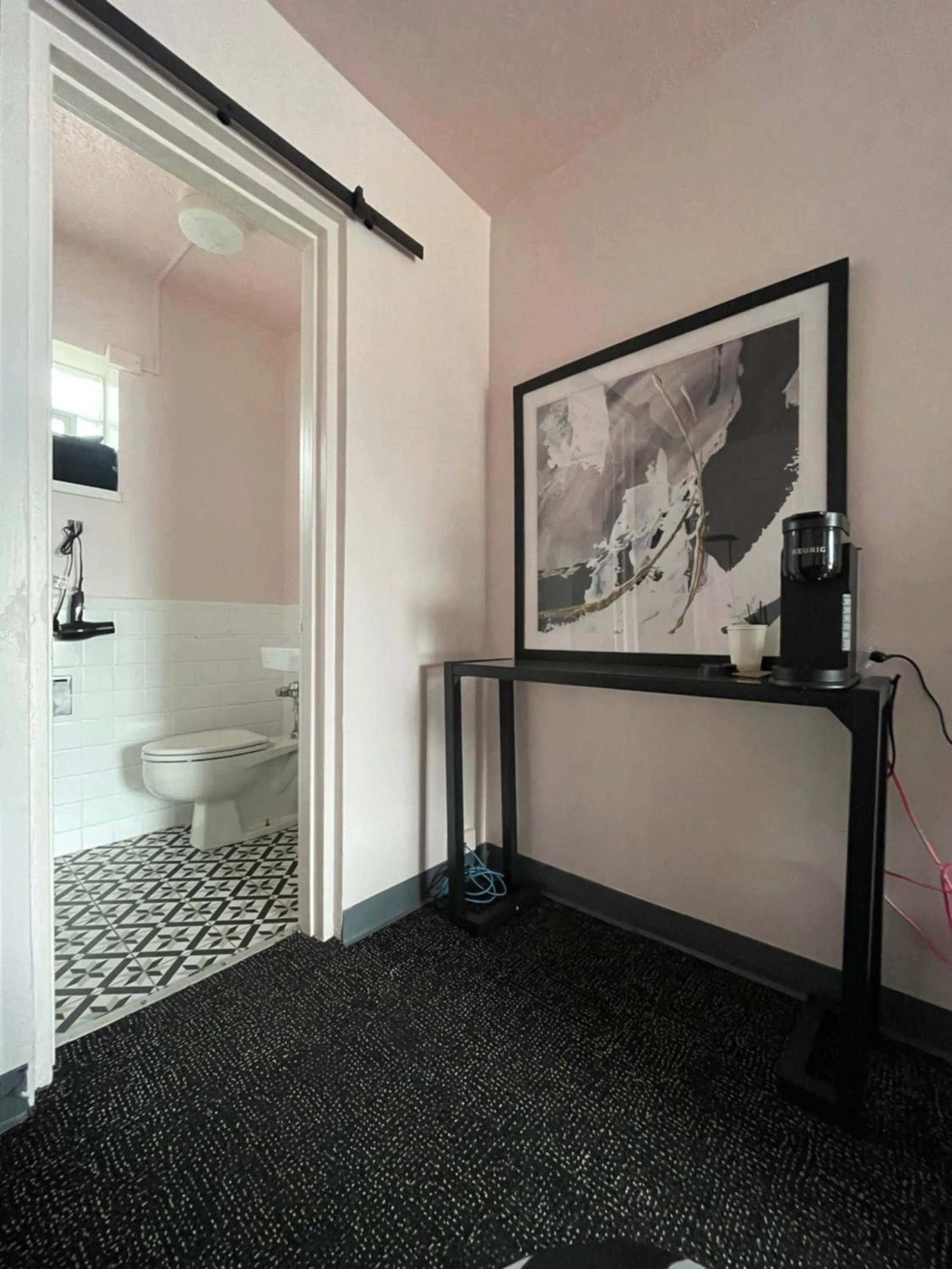 Toilet in Rainbow Motel