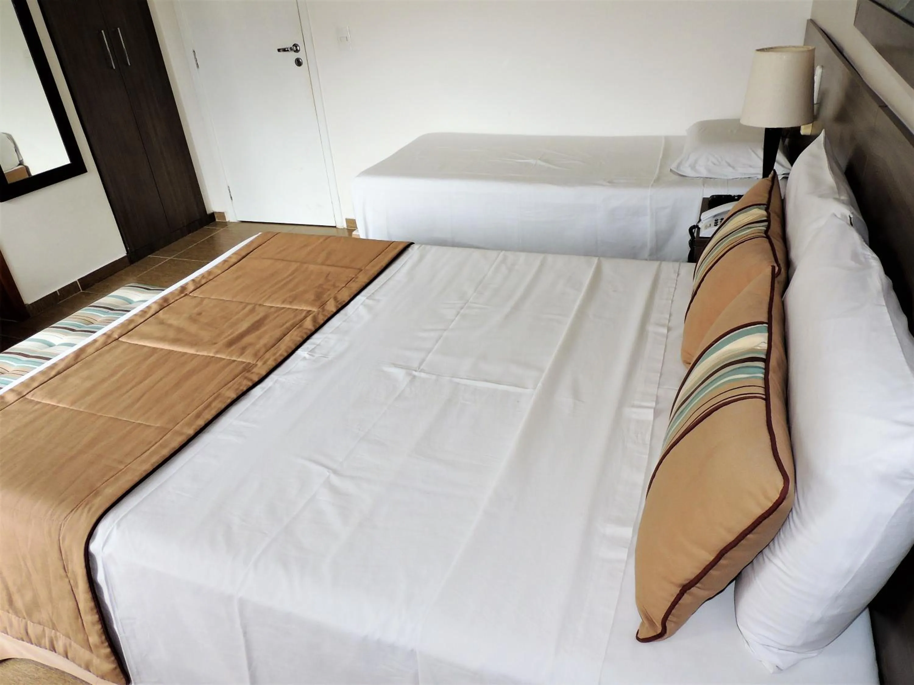 Bed in Hotel Água Viva - Cachoeira Paulista - SP - Próximo a Canção Nova