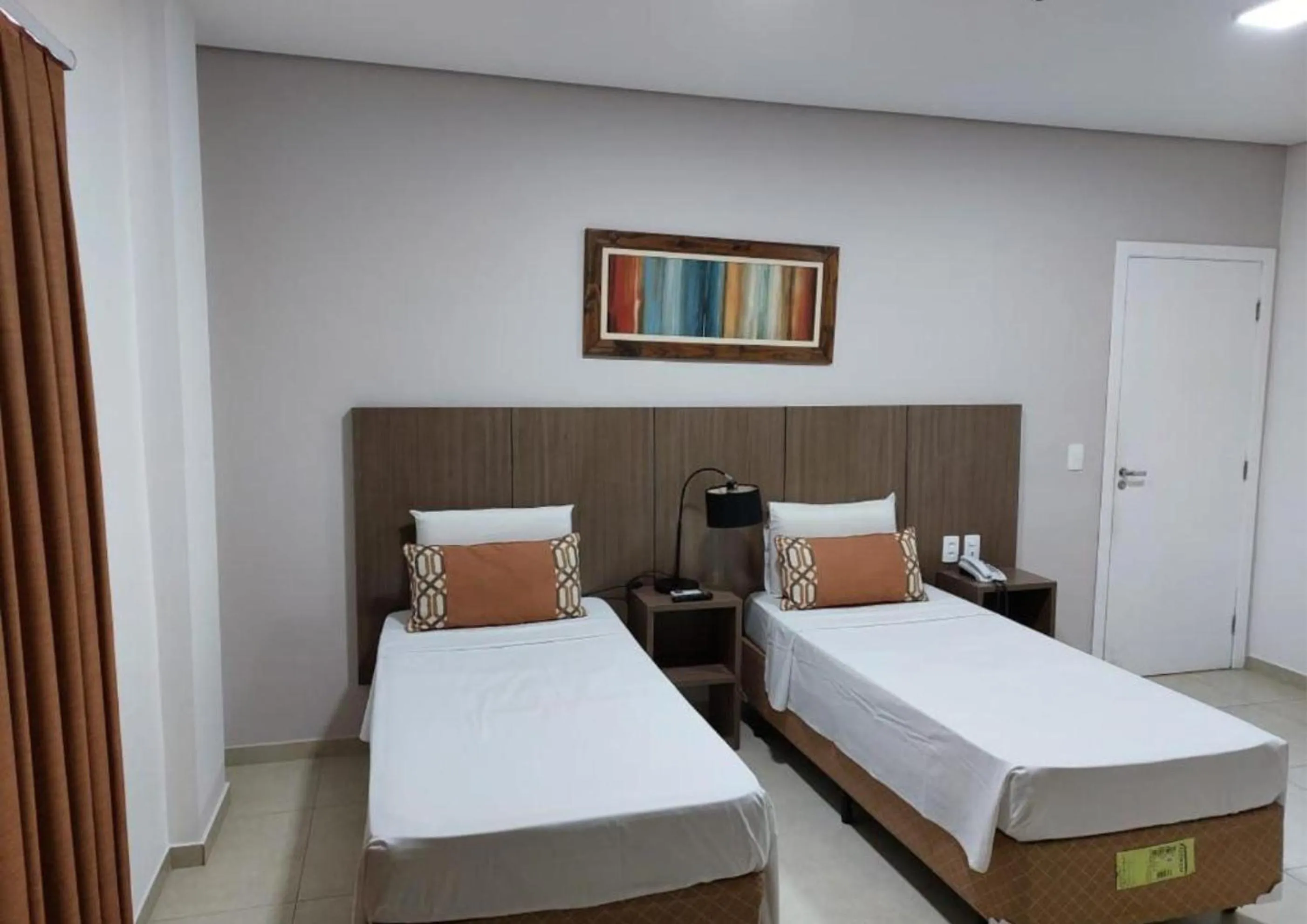 Bed in Hotel Água Viva - Cachoeira Paulista - SP - Próximo a Canção Nova