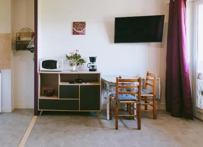 Hôtel Studios Les Acacias