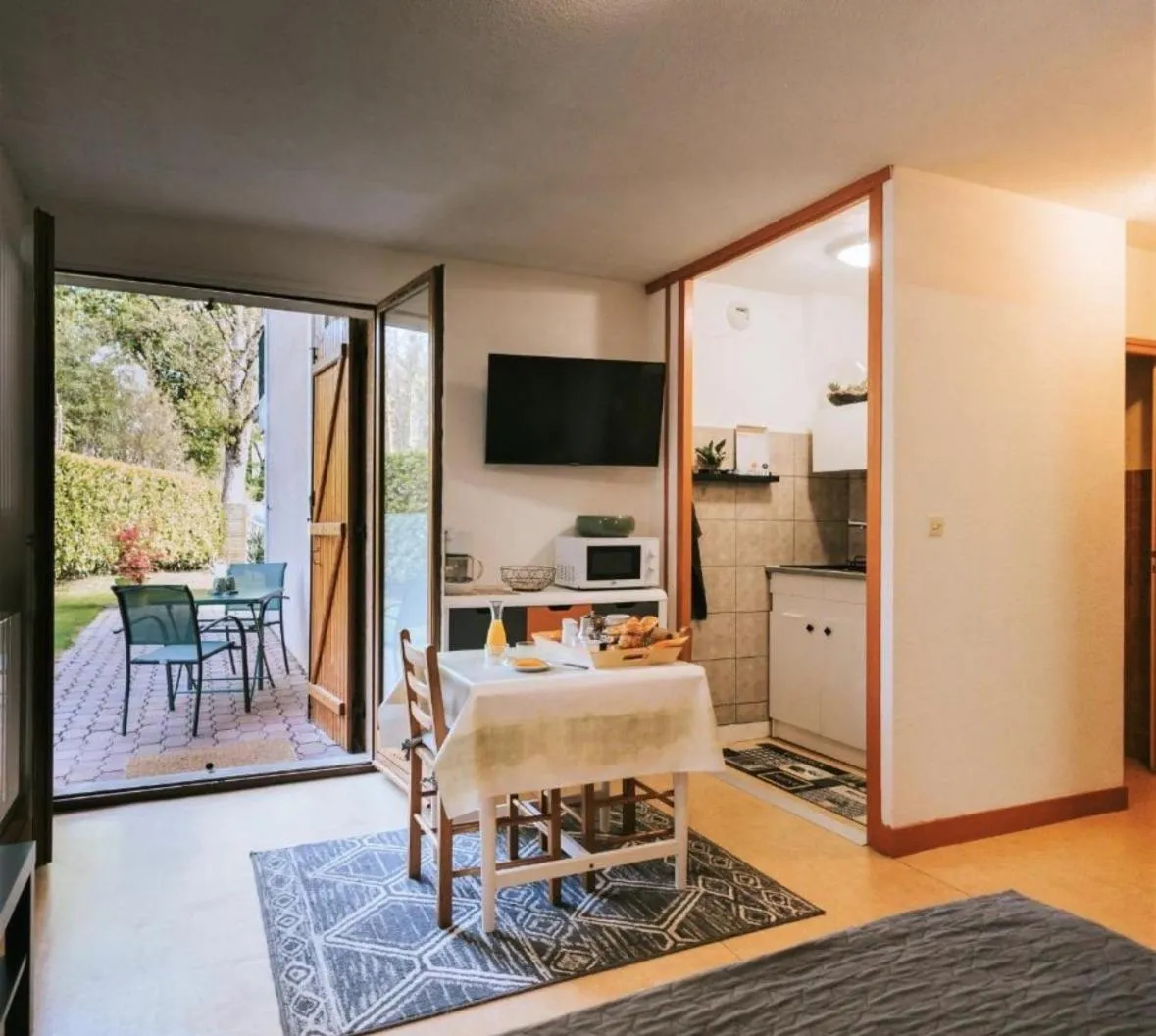 Hôtel Studios Les Acacias