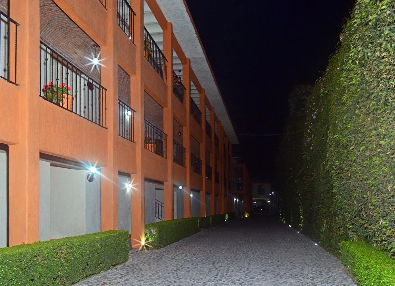 Property building in Casa Grande