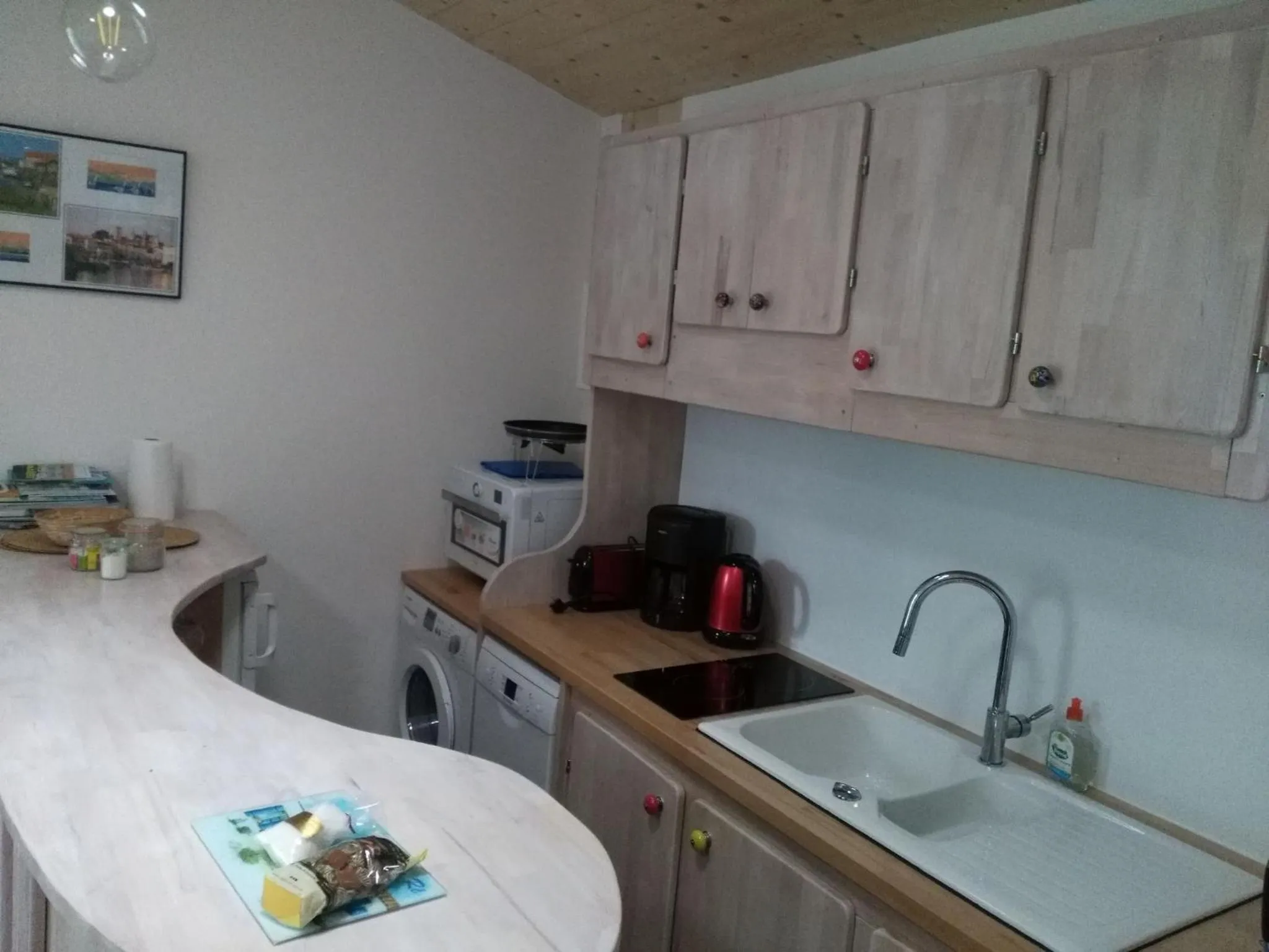 Kitchen or kitchenette in Les Chênes Bleus